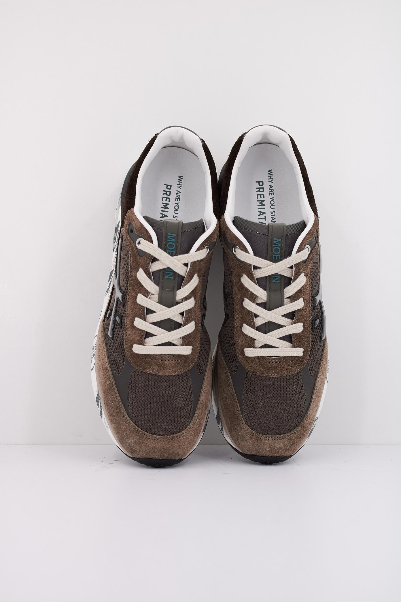 PREMIATA MOERUN en color MARRON (3)