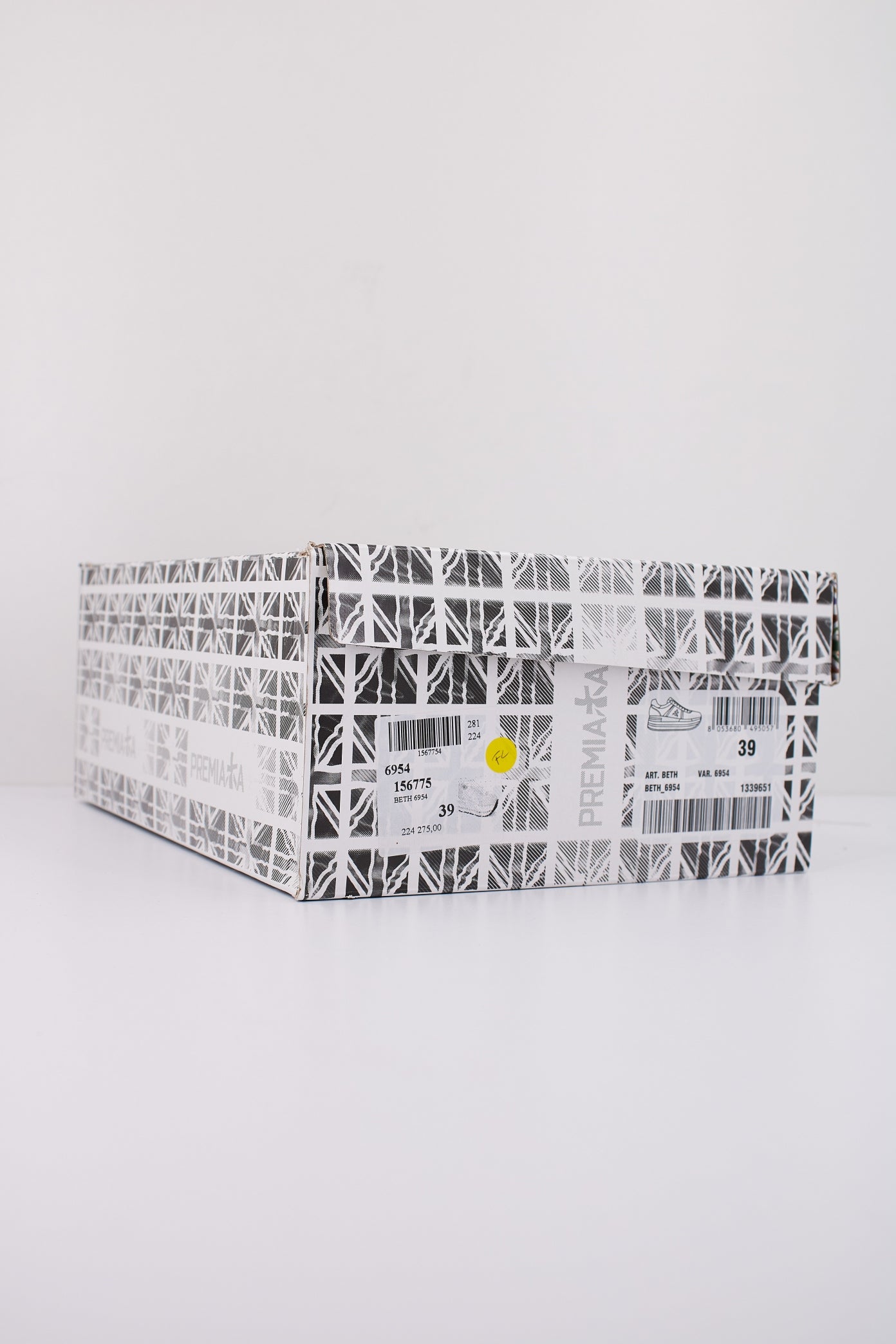 PREMIATA BETH en color BEIS (6)