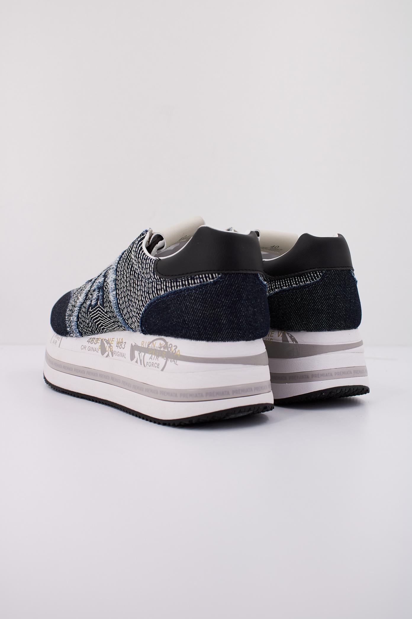 PREMIATA BETH en color AZUL (4)