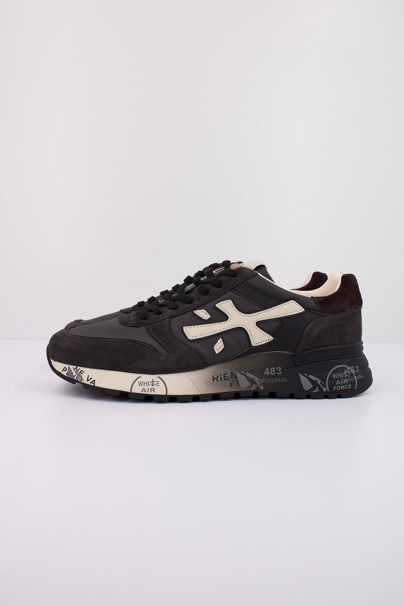 PREMIATA MICK en color NEGRO (1)