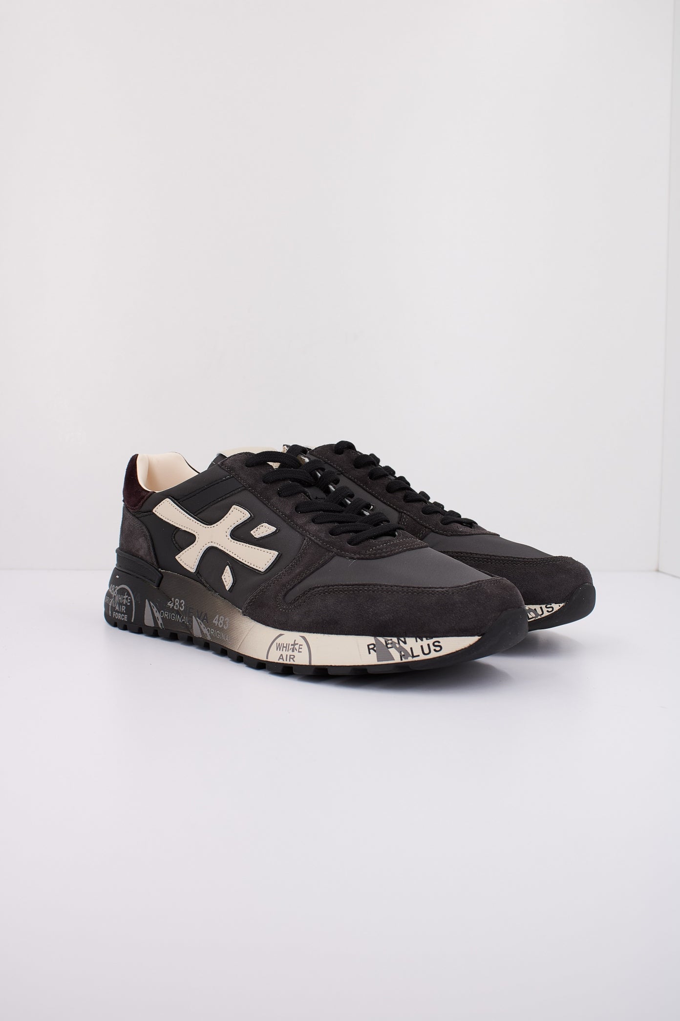 PREMIATA MICK en color NEGRO (2)