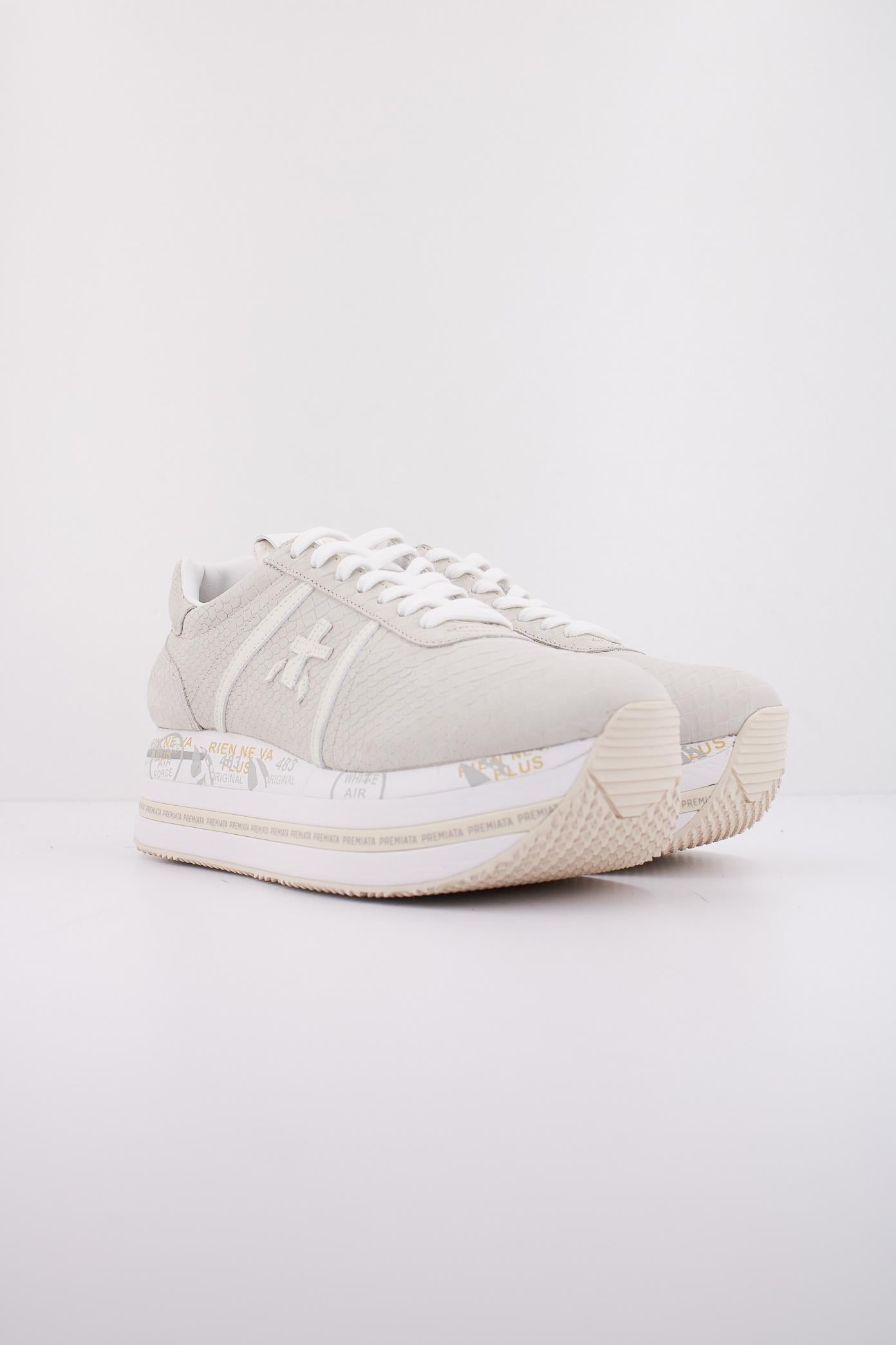 PREMIATA BETH en color BEIS (2)