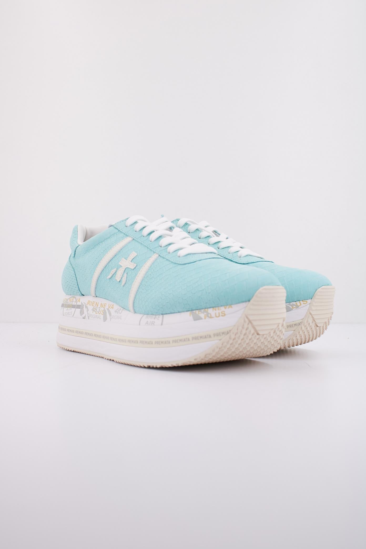 PREMIATA BETH en color AZUL (2)