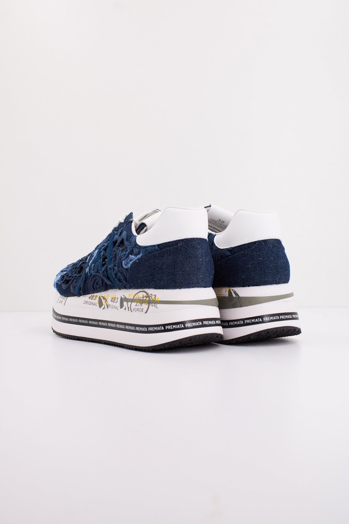 PREMIATA BETH en color AZUL (4)