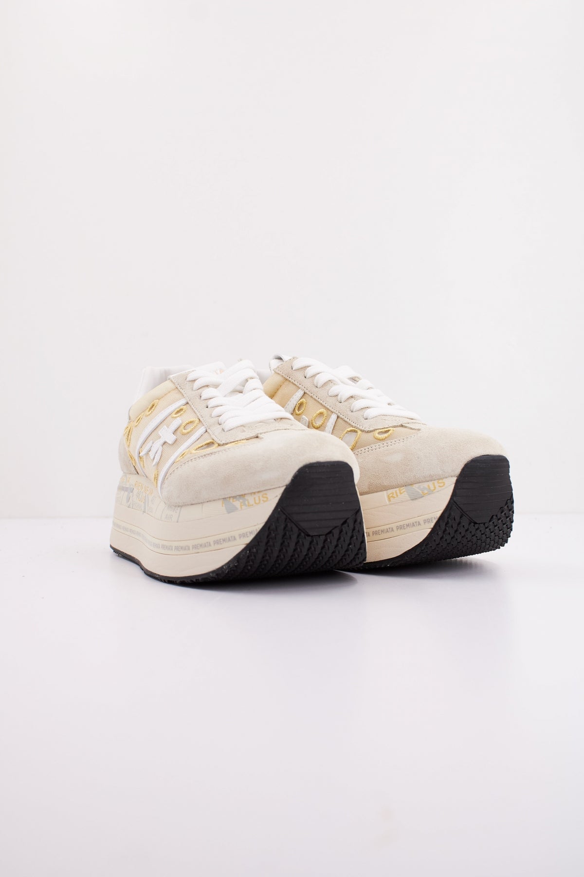 PREMIATA BETH en color BEIS (2)