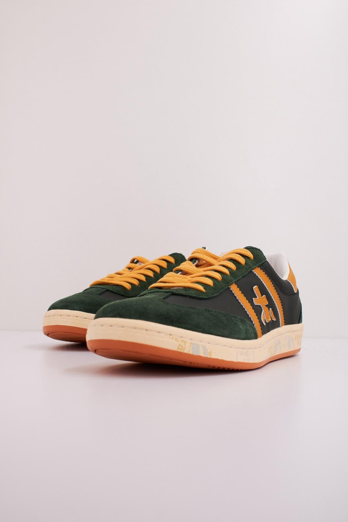 PREMIATA BONNIE en color VERDE (2)