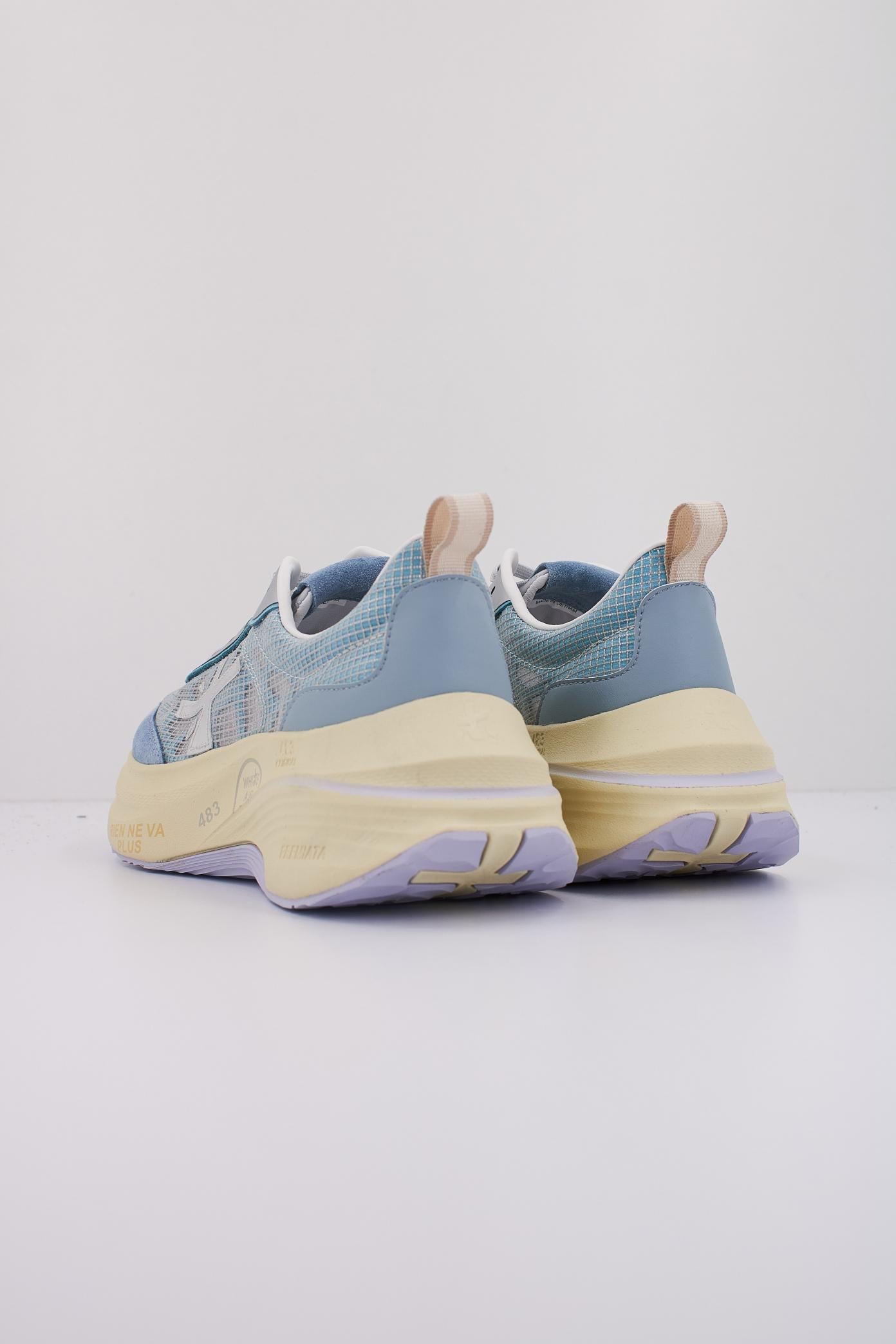 PREMIATA HILL en color AZUL (4)
