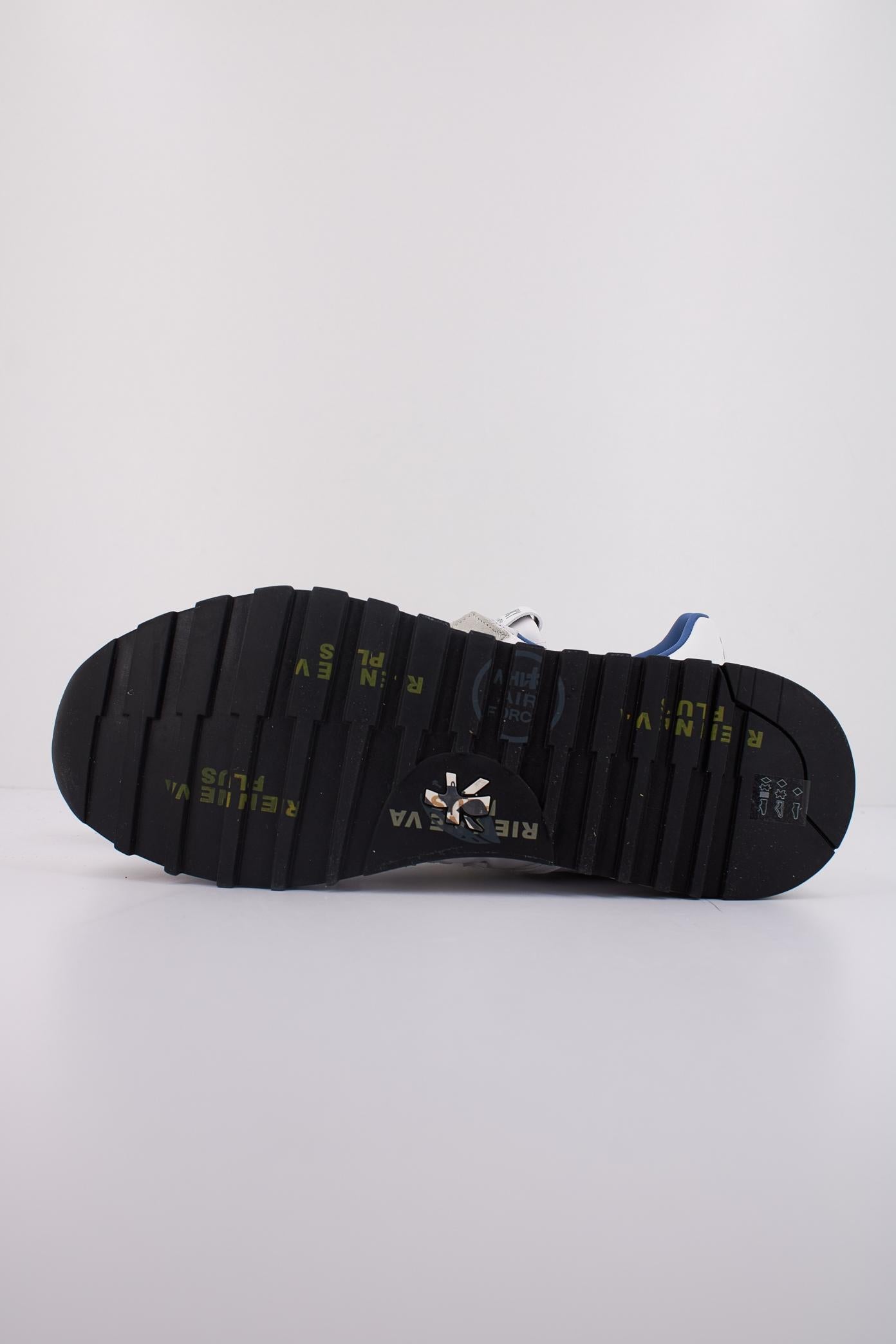 PREMIATA LUCY en color BLANCO (5)
