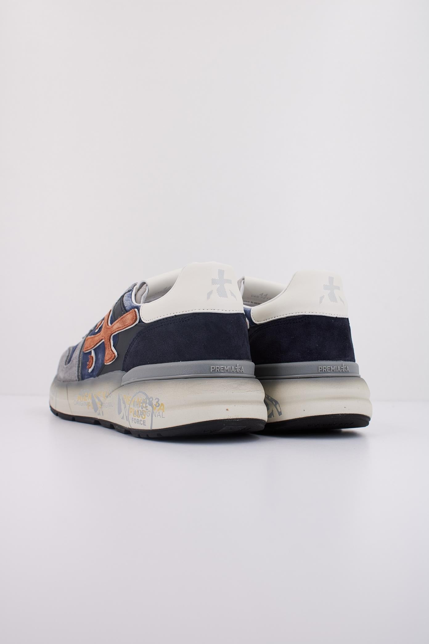PREMIATA MICK en color AZUL (4)