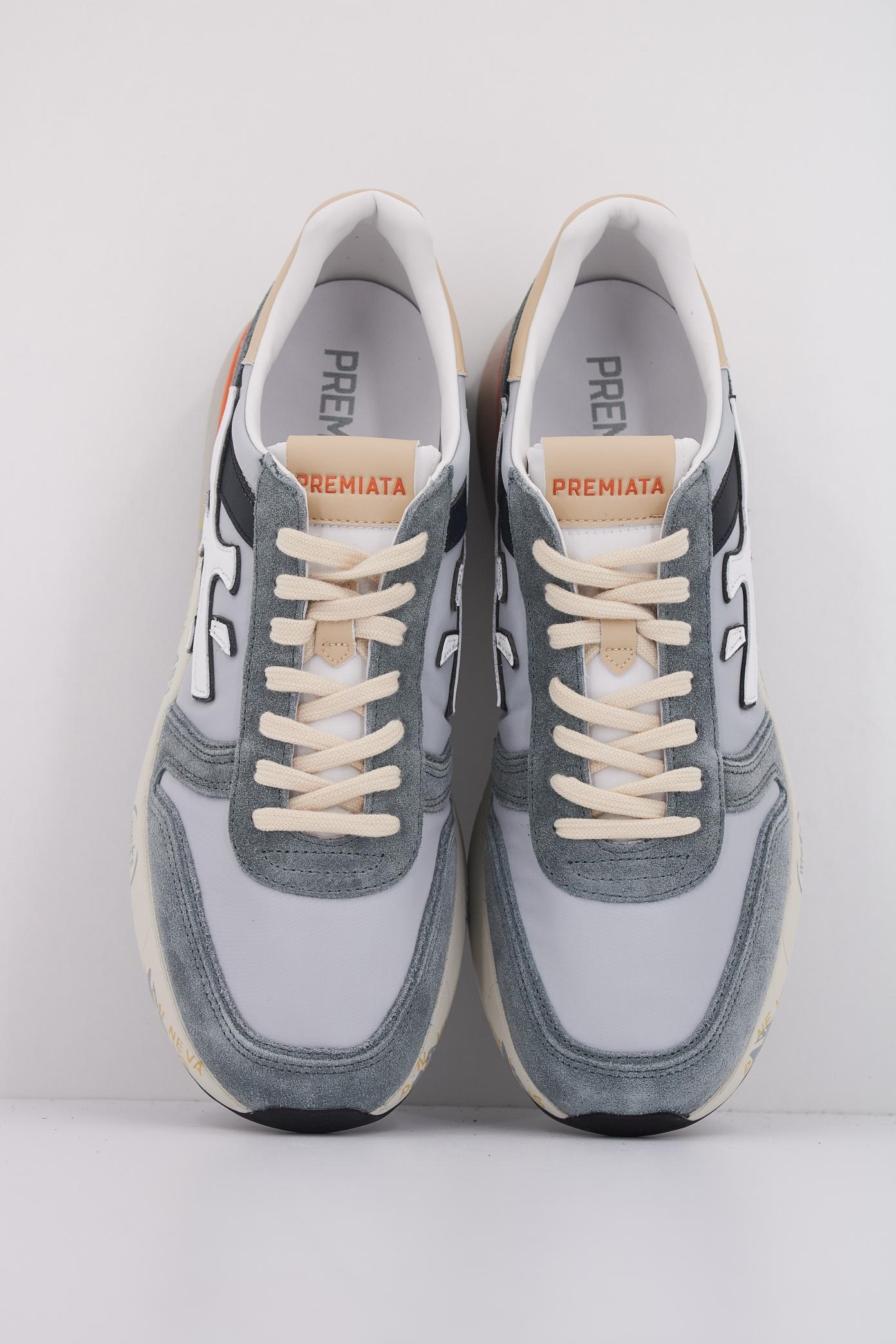 PREMIATA MICK en color GRIS (3)