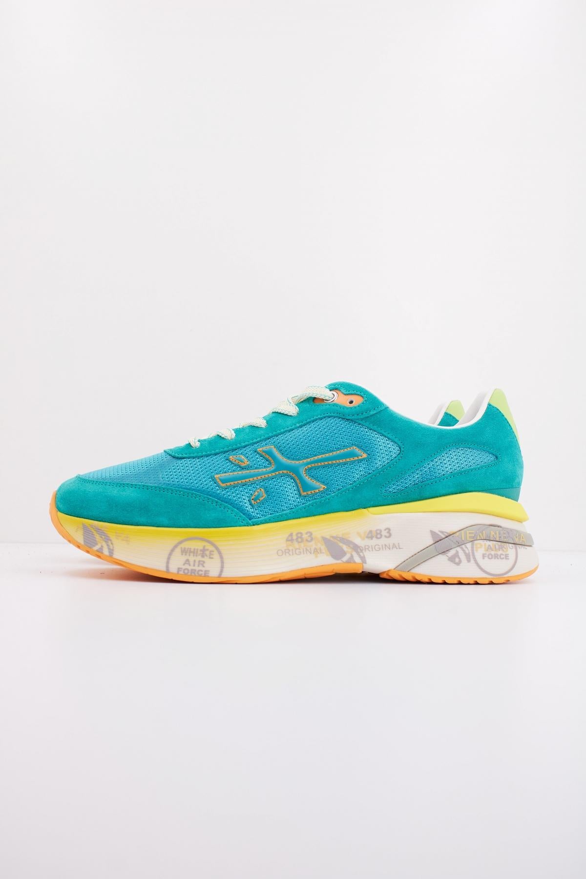 PREMIATA MOERUN en color AZUL (1)