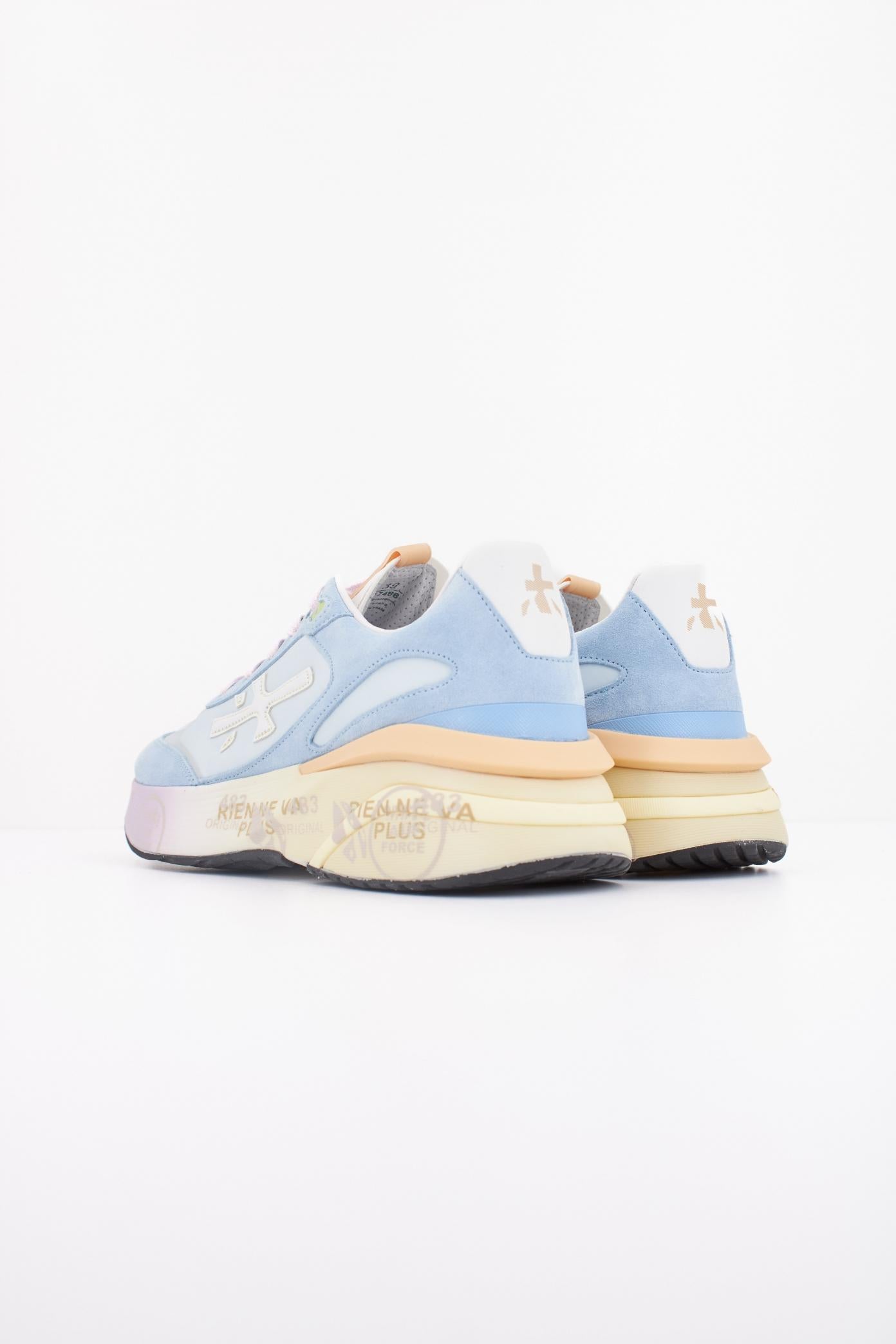 PREMIATA MOERUND en color AZUL (4)