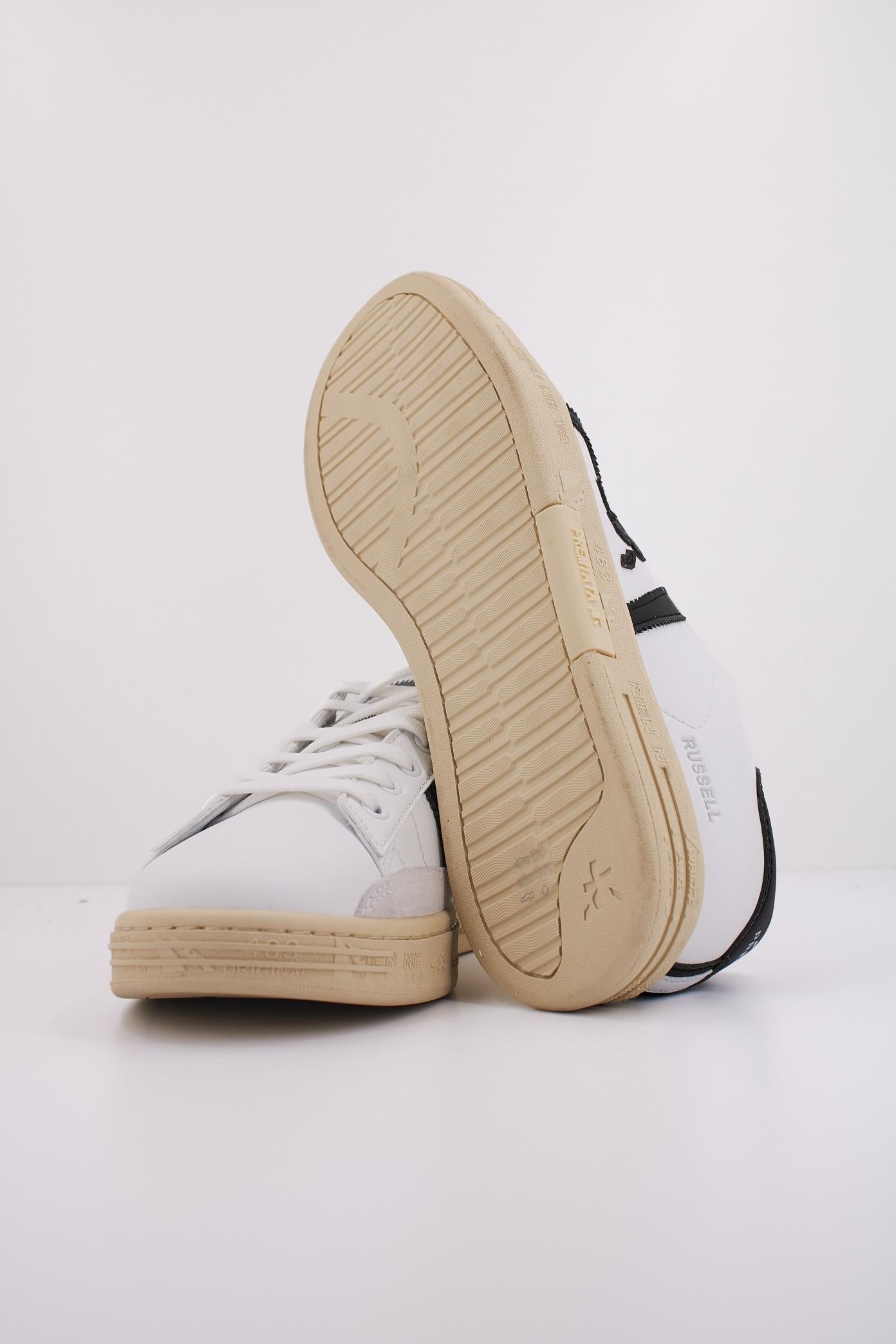 PREMIATA RUSELL en color BLANCO (5)