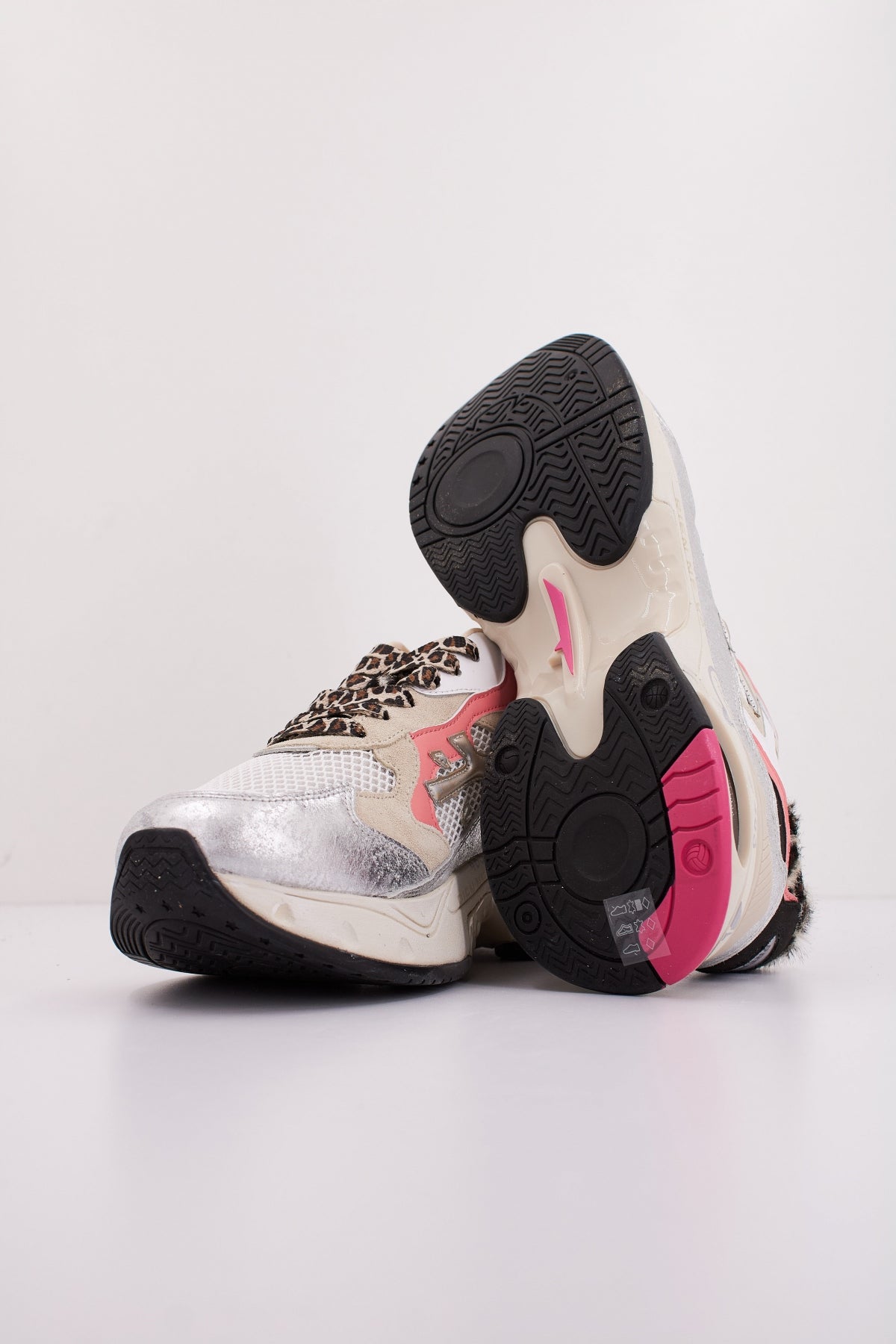 PREMIATA SHARKYD en color ANIMAL PRINT (5)