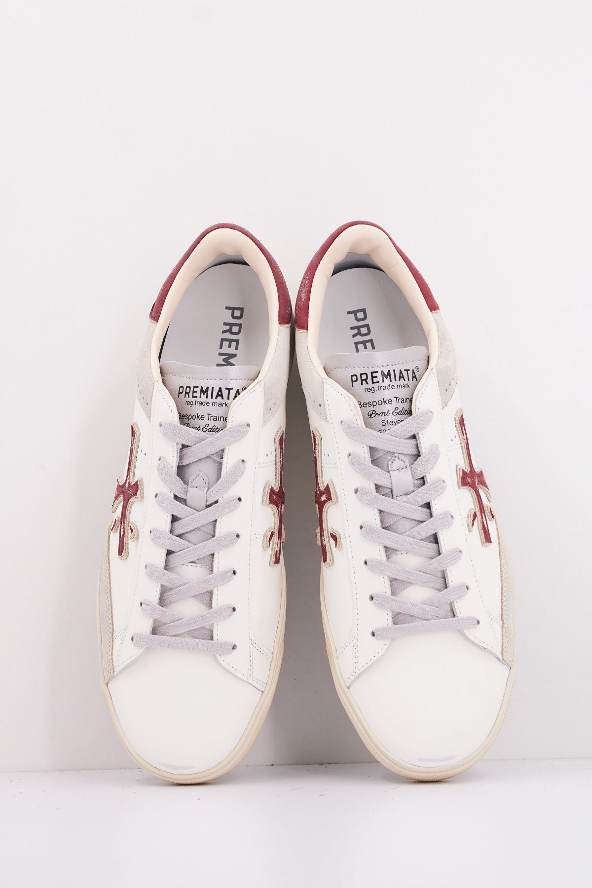 PREMIATA STEVEN en color BLANCO (3)