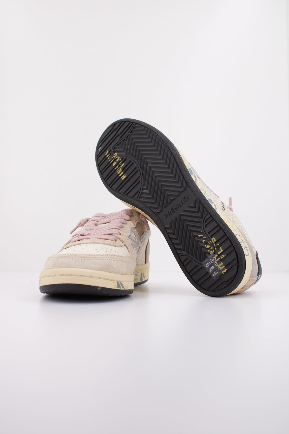 PREMIATA BSKTCLAD en color BEIS (5)
