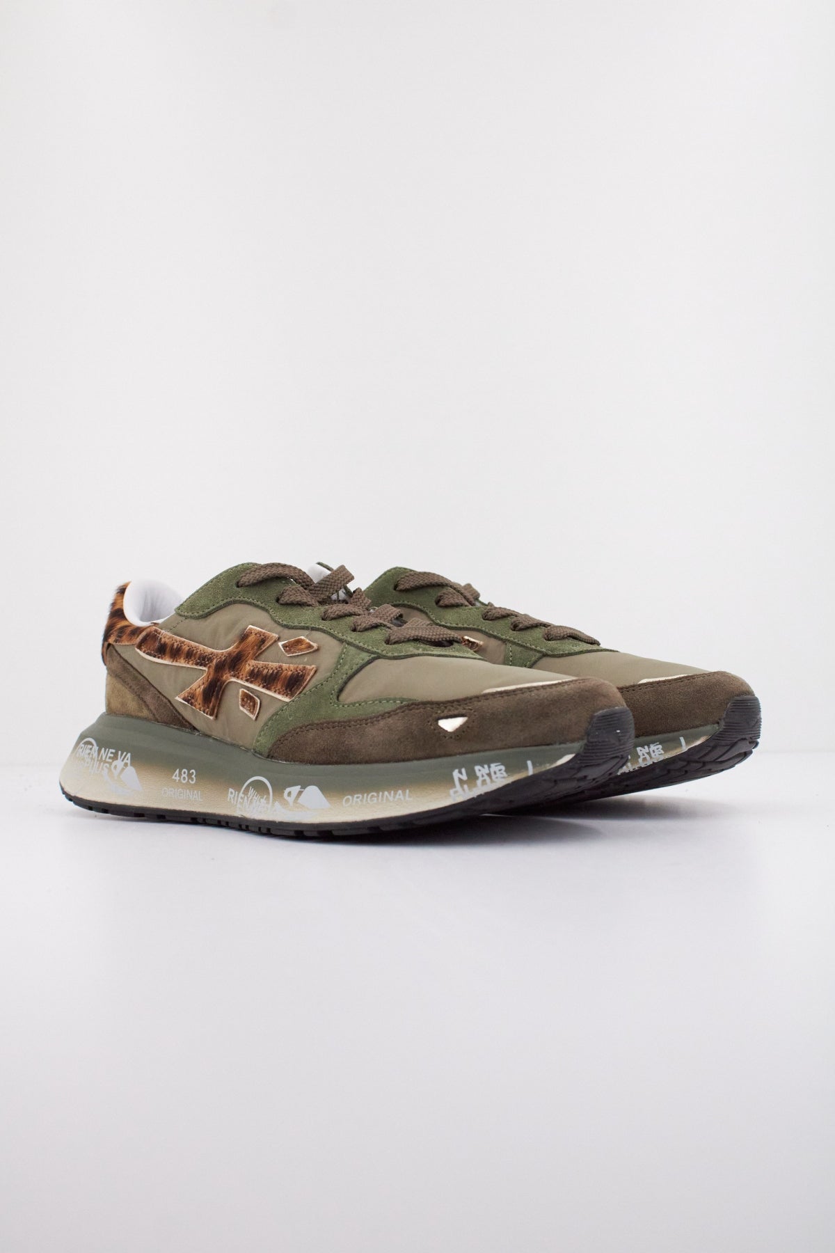 PREMIATA LAURYN en color VERDE (2)