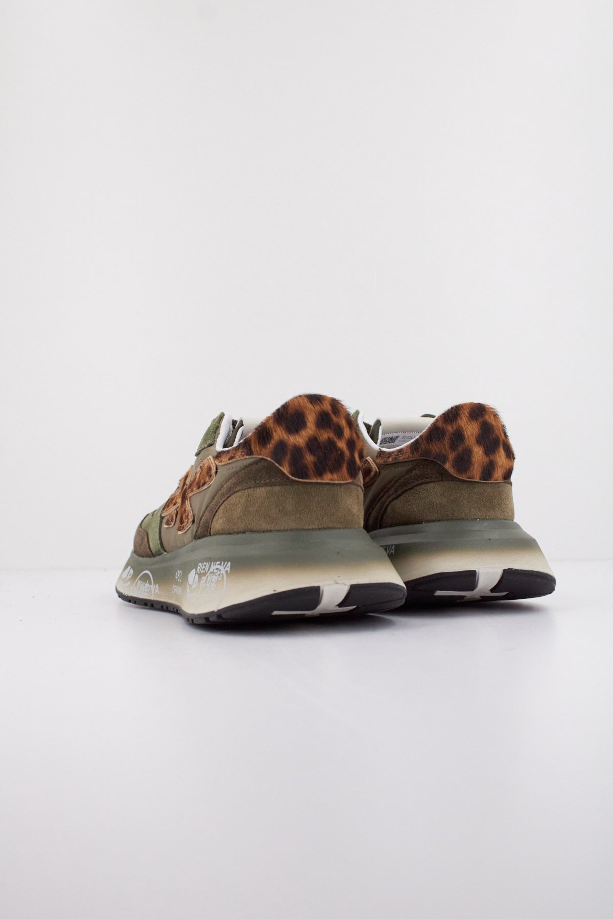 PREMIATA LAURYN en color VERDE (4)