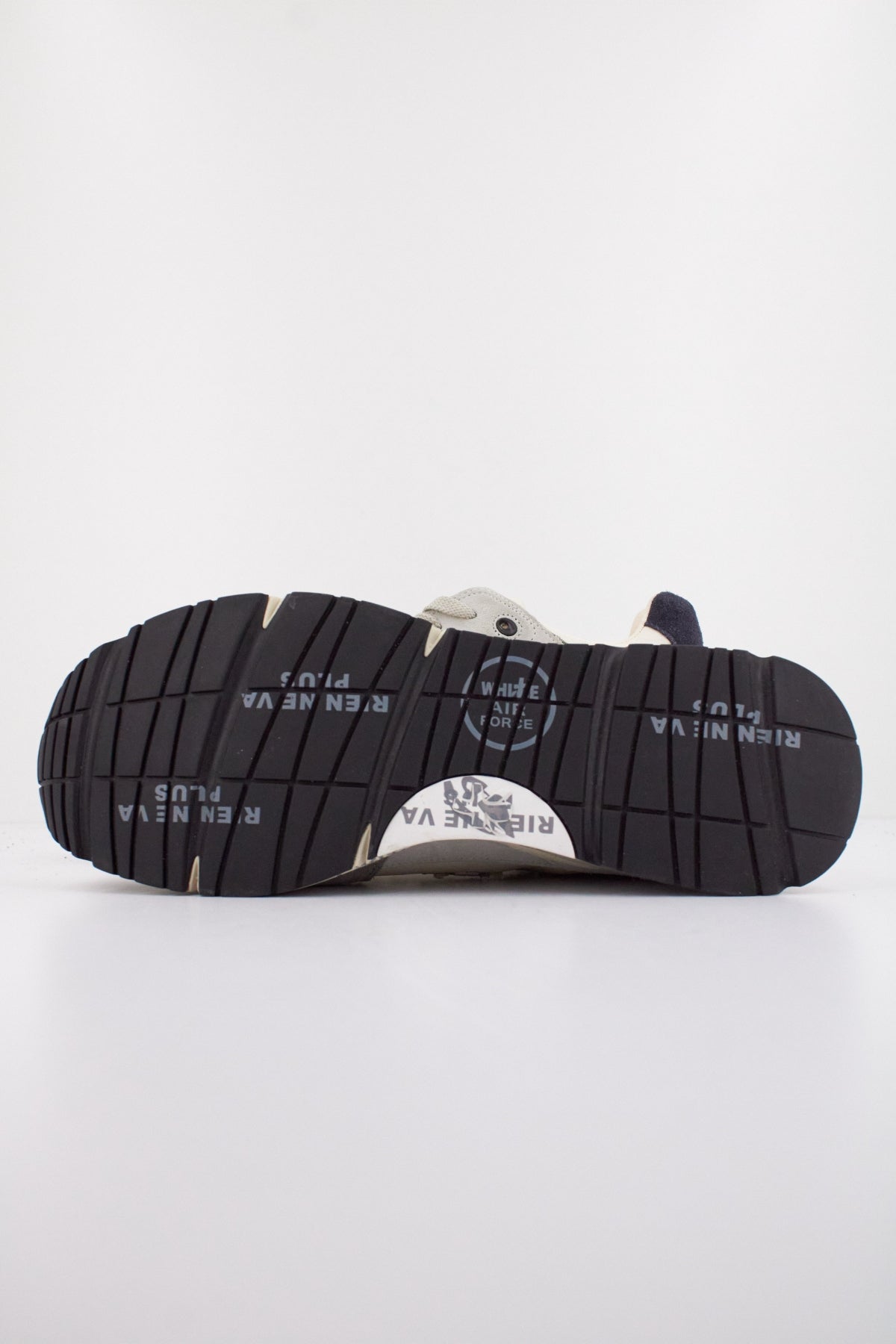 PREMIATA MASE en color GRIS (5)