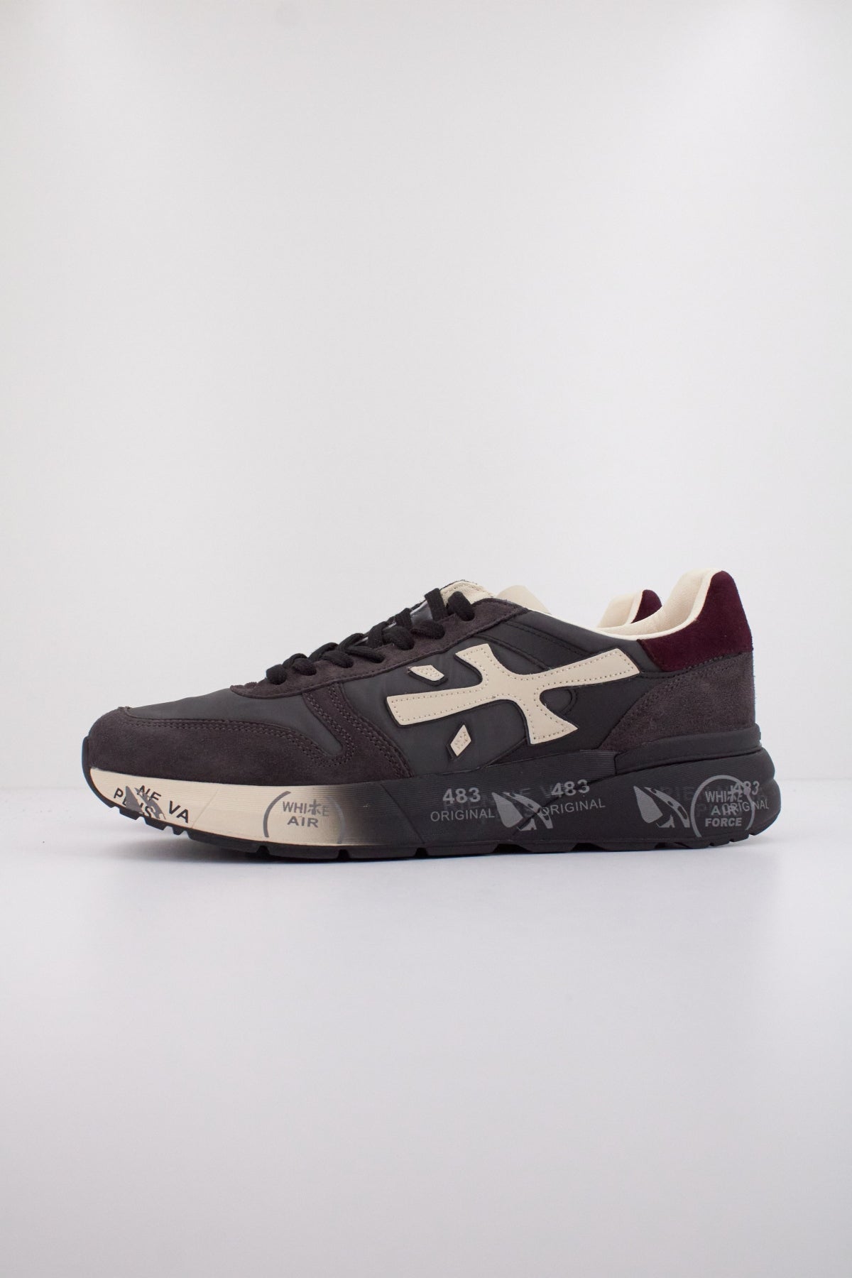 PREMIATA MICK en color NEGRO (1)
