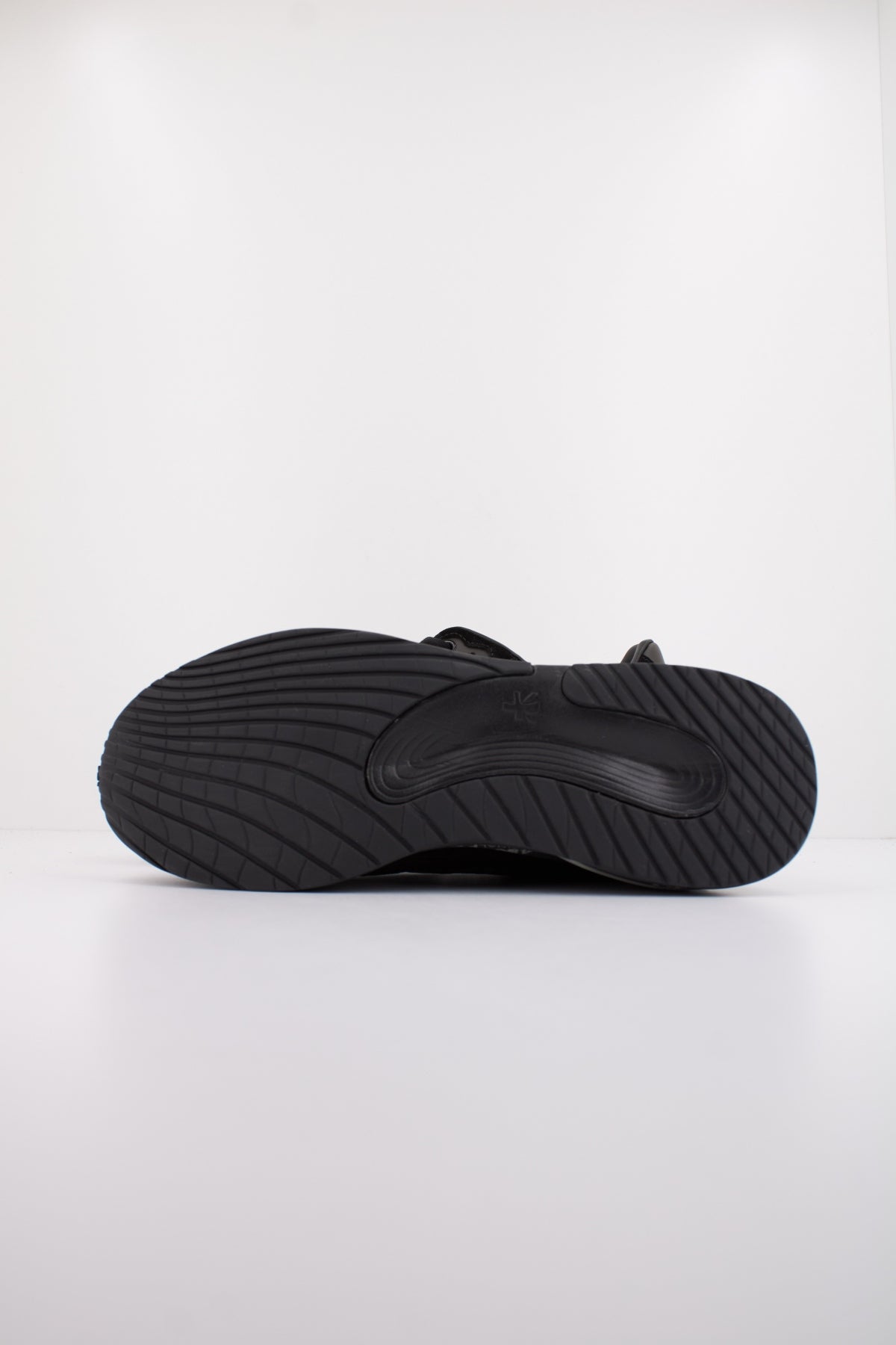 PREMIATA MOERUN en color NEGRO (5)