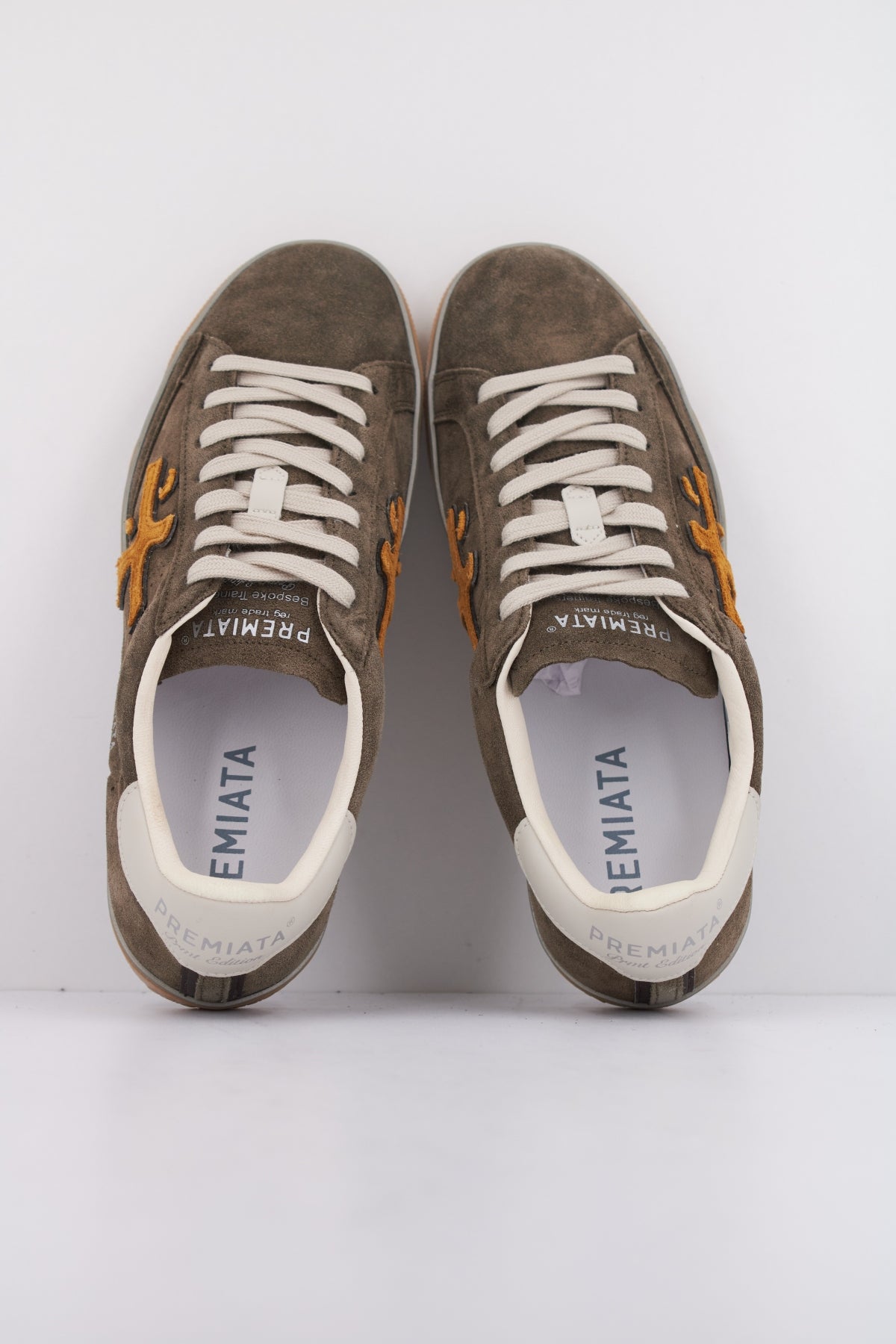 PREMIATA STEVEN en color VERDE (3)