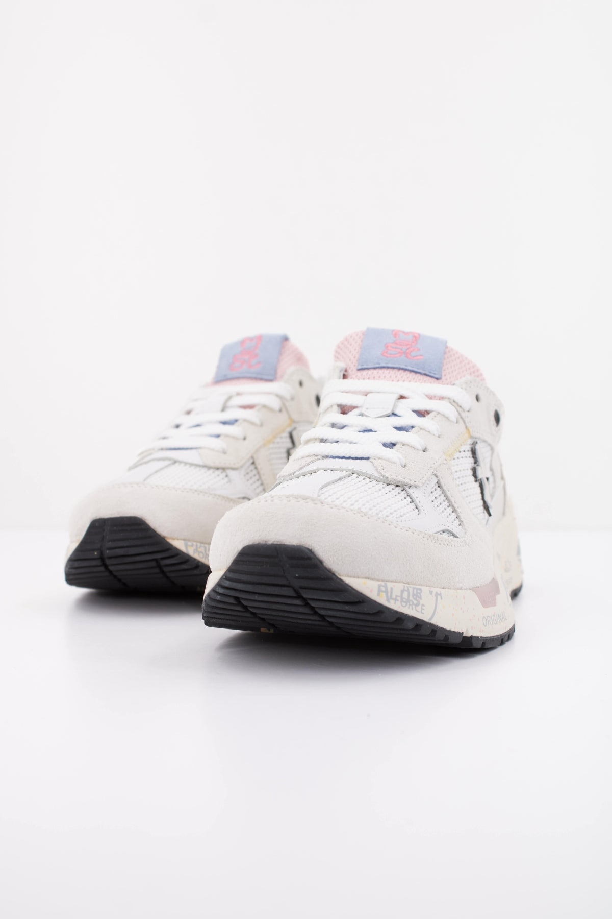 PREMIATA MASED en color BLANCO (2)