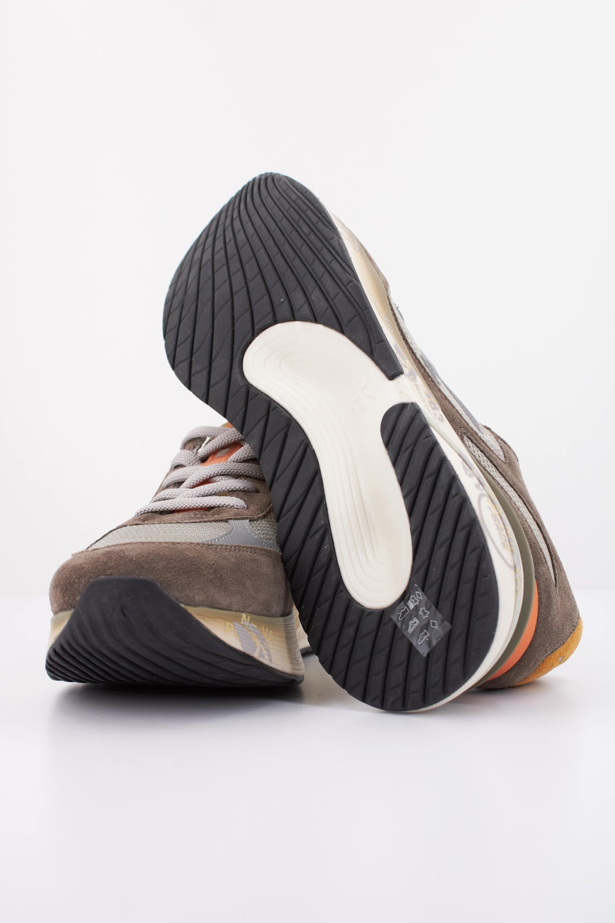 PREMIATA MOERUN en color VERDE (5)