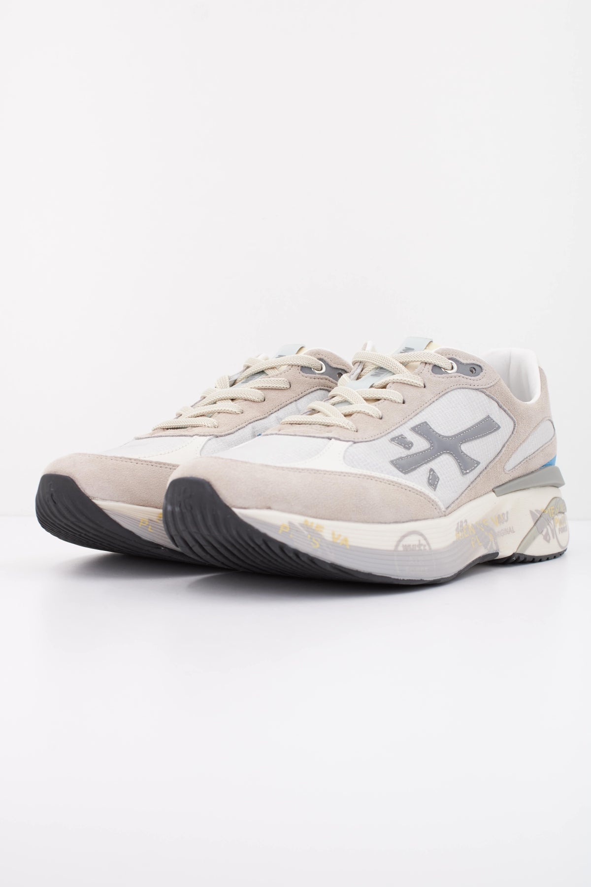 PREMIATA MOERUN en color BEIS (2)