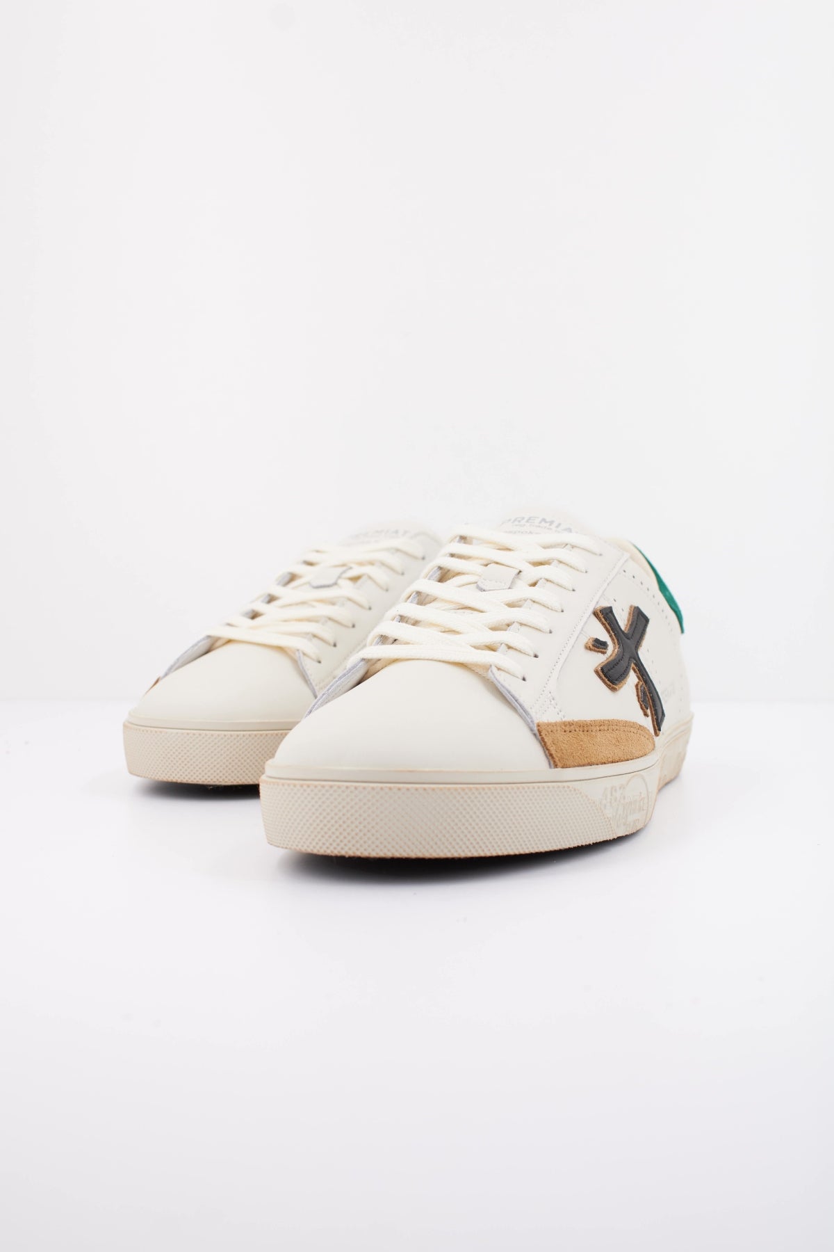 PREMIATA STEVEN en color BEIS (2)
