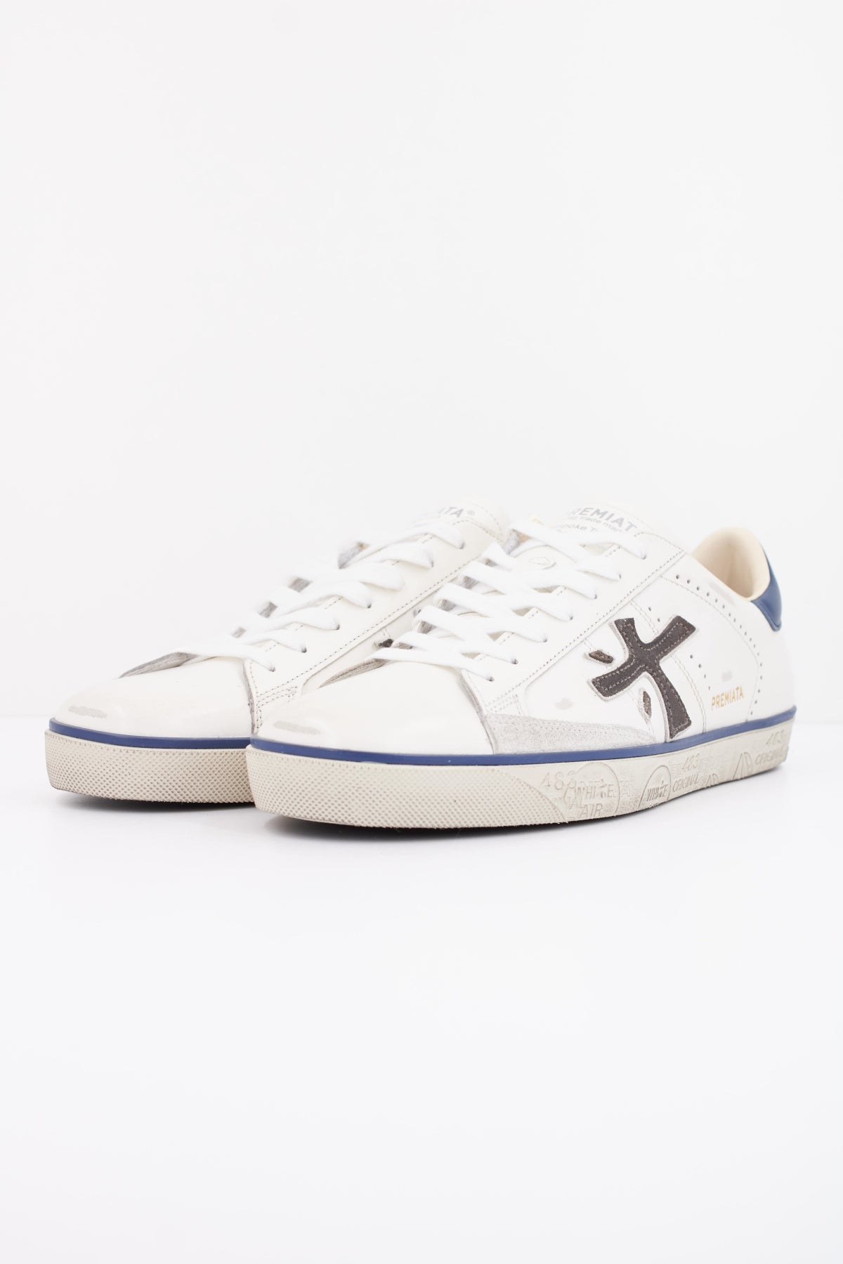 PREMIATA STEVEN en color BLANCO (2)