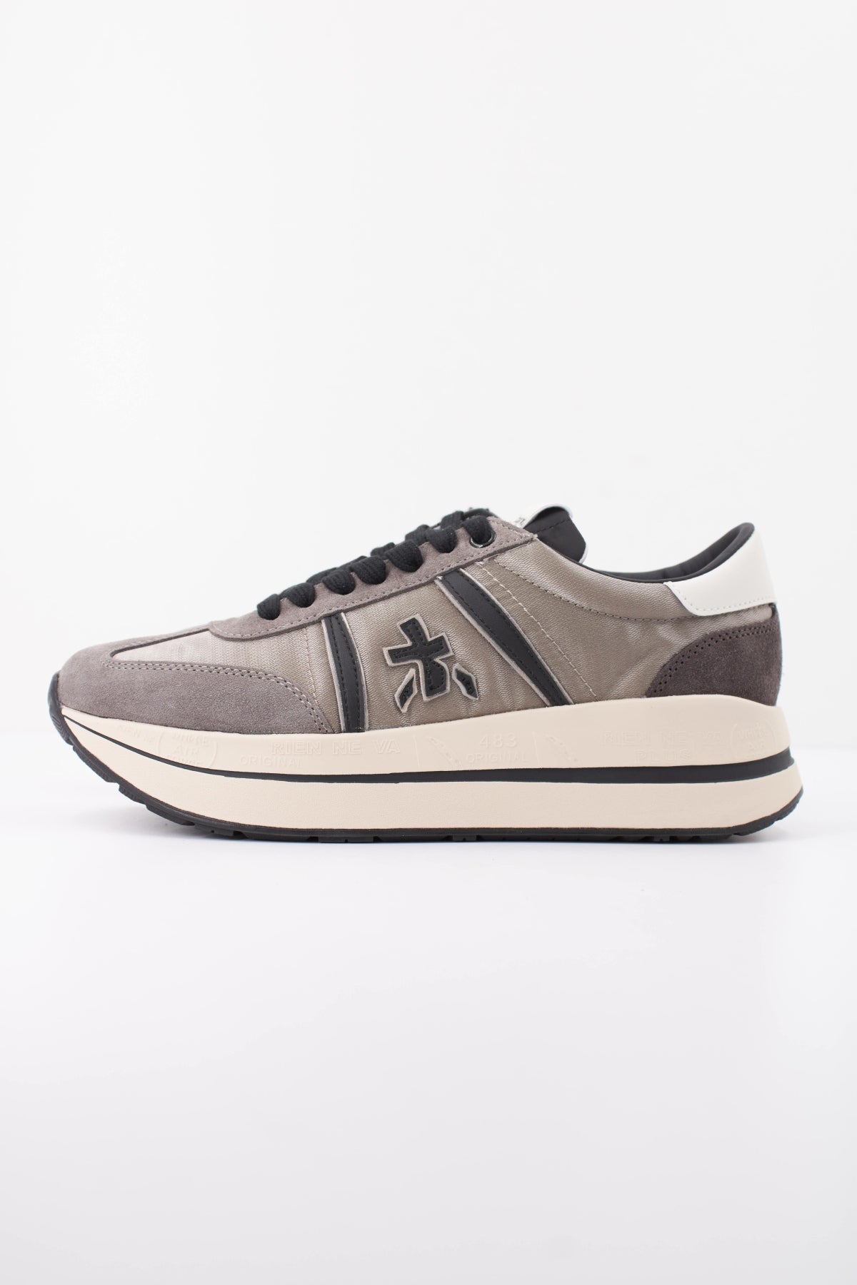 PREMIATA BETHCOIN en color GRIS (1)