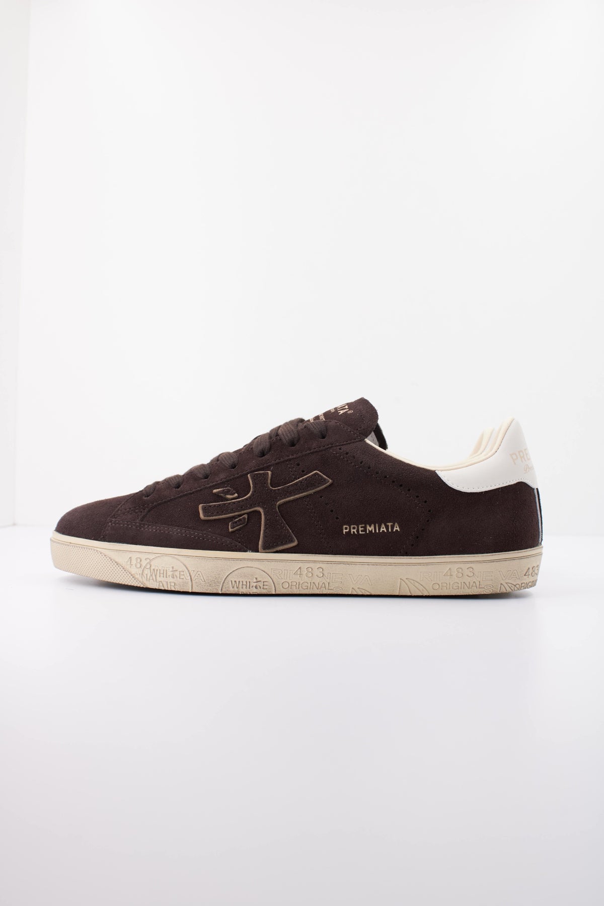 PREMIATA STEVEN en color MARRON (1)