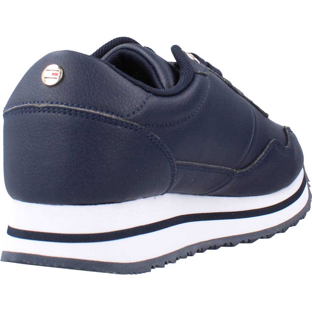 TOMMY HILFIGER ESSNTIAL WEBBING RUNNER en color AZUL (3)