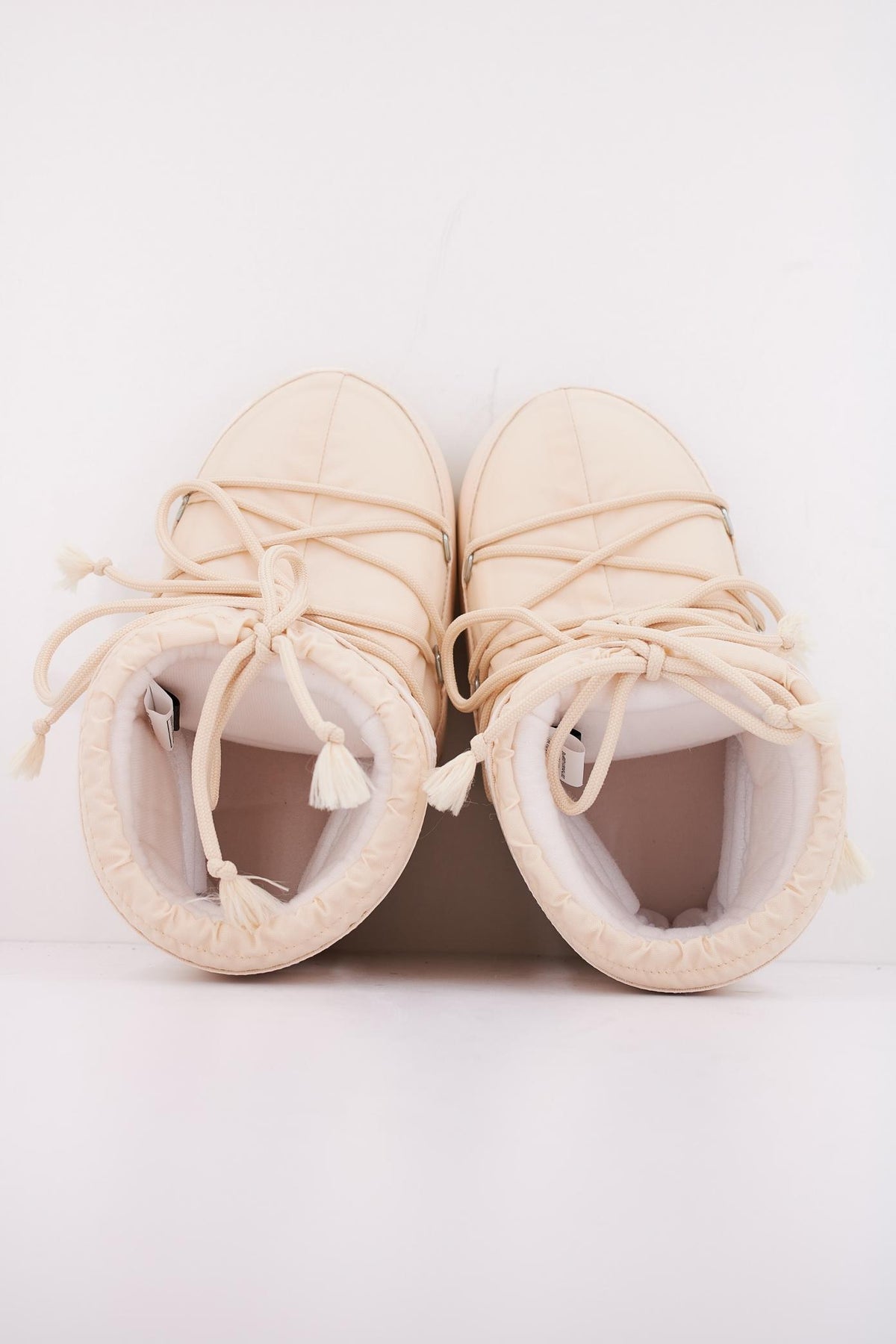 MOON BOOT ICON LOW NYLON en color BLANCO (3)