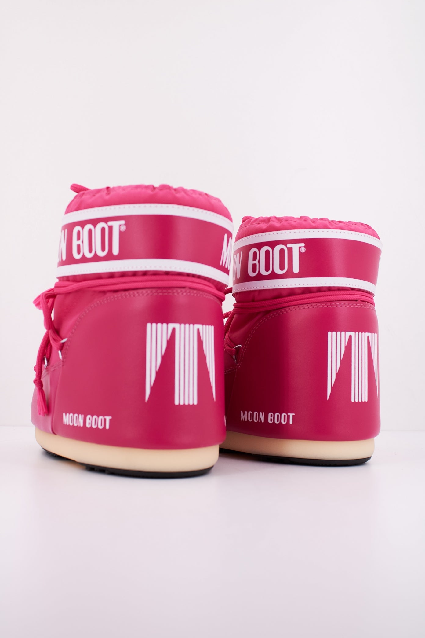 MOON BOOT MB ICON LOW NY en color ROSA (4)