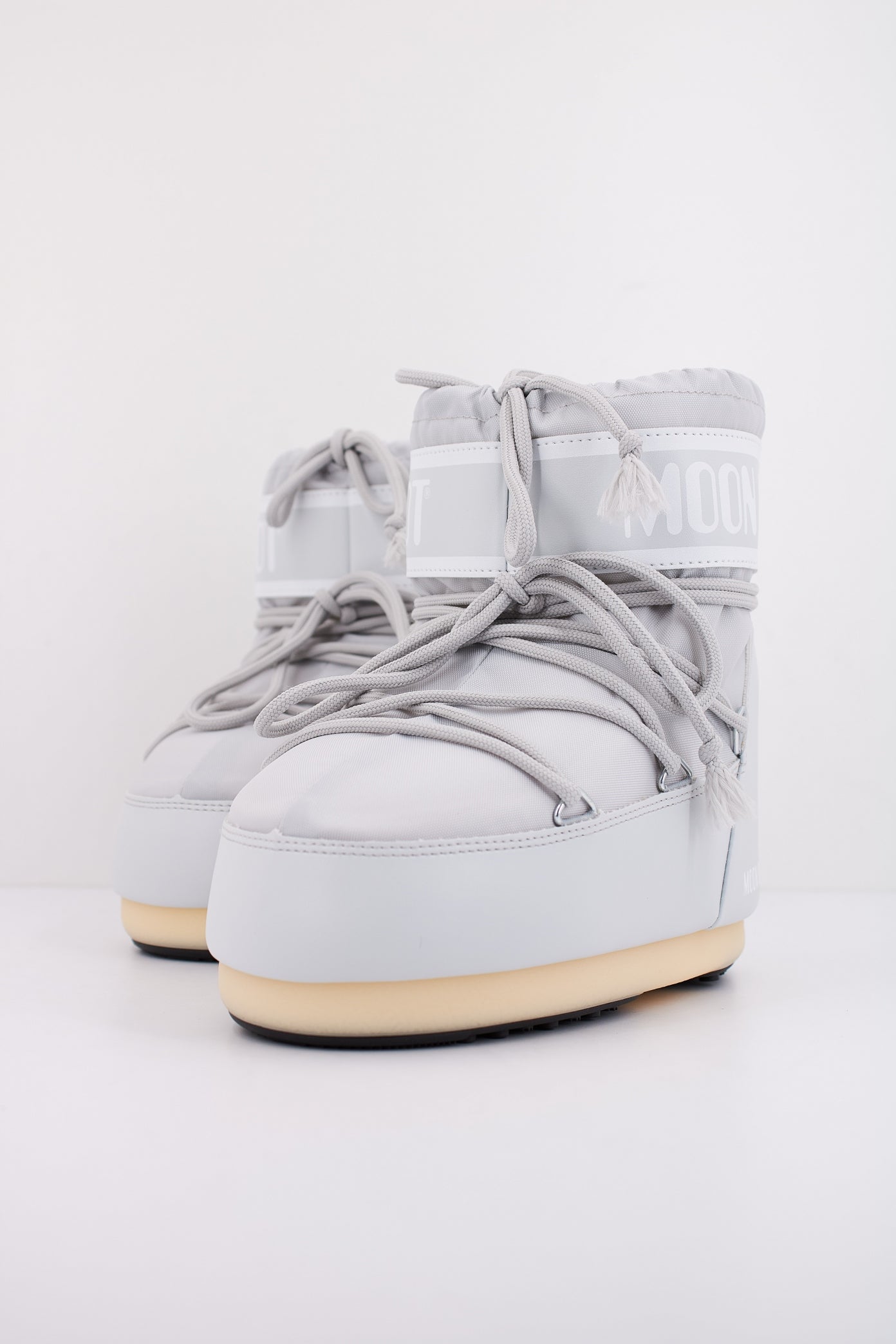 MOON BOOT MB ICON LOW NY en color GRIS (2)