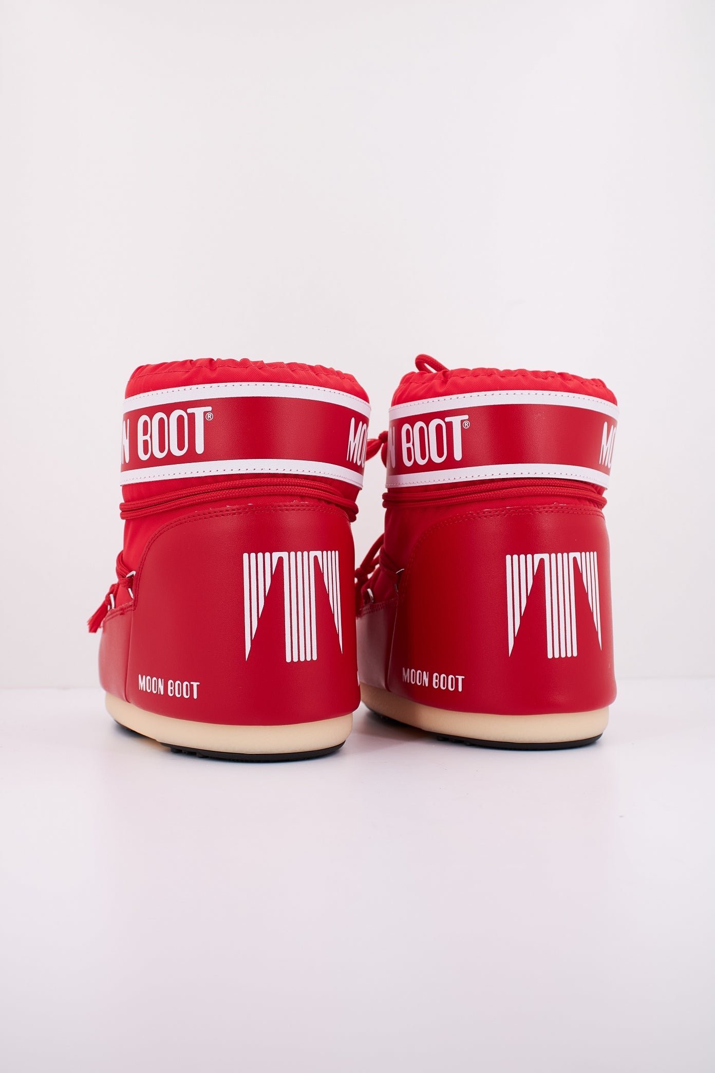 MOON BOOT MB ICON LOW NY en color ROJO (4)