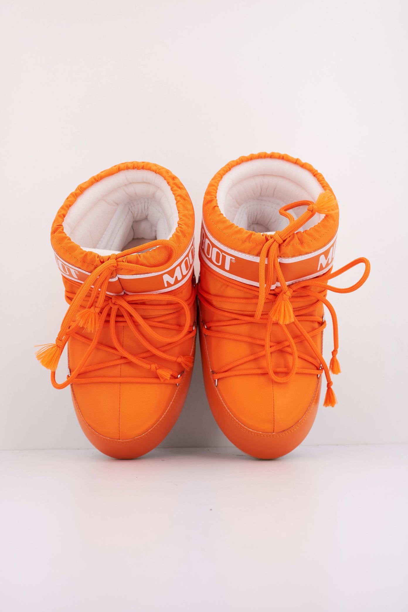 MOON BOOT MB ICON LOW NY en color NARANJA (3)