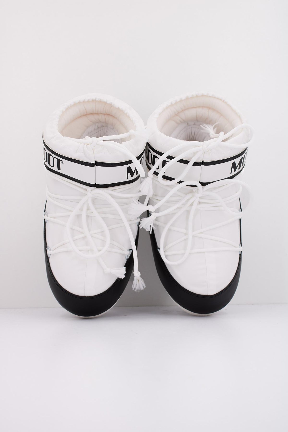 MOON BOOT ICON LOW NYLON en color BLANCO (3)