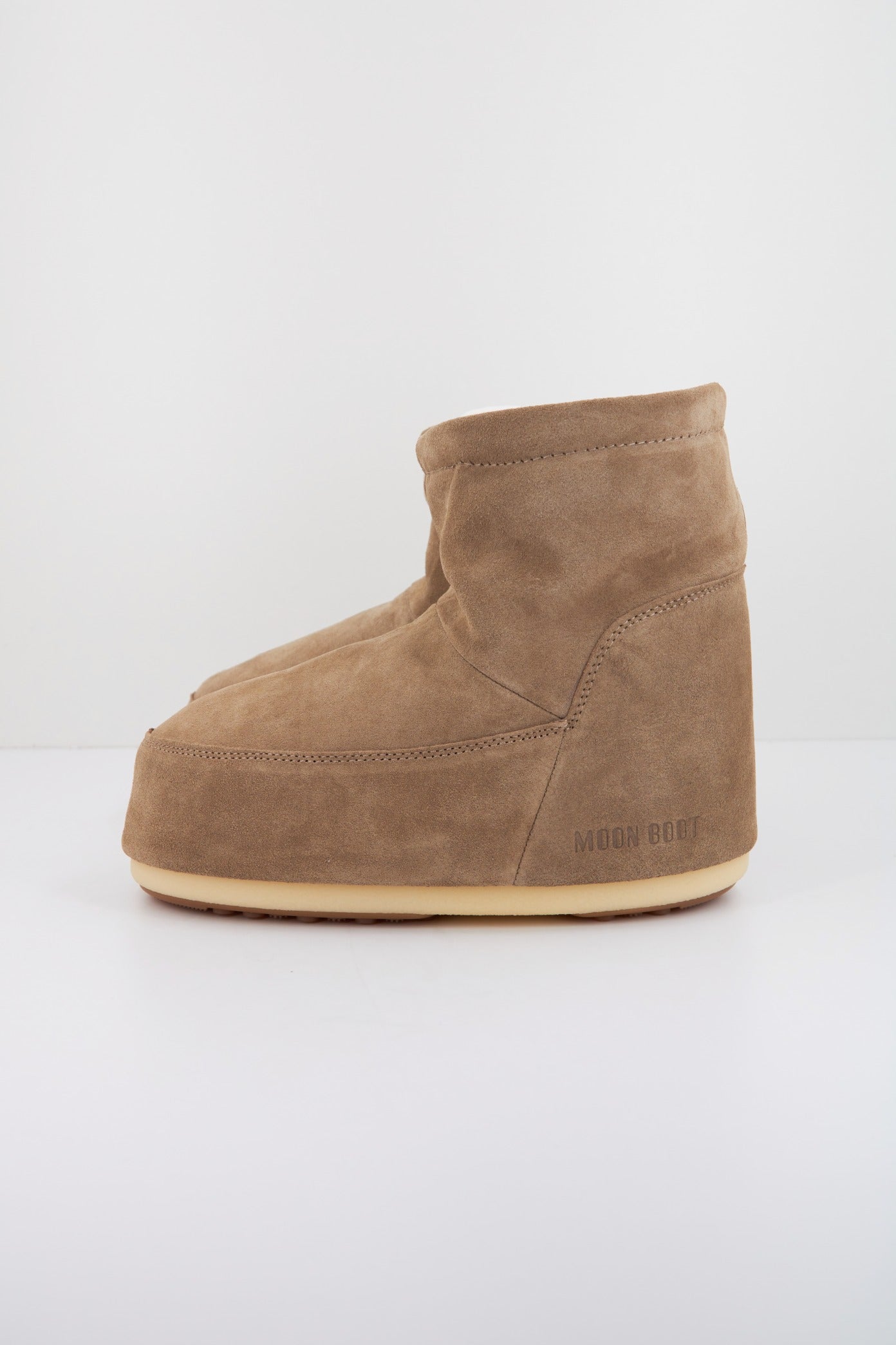 MOON BOOT MB ICON LOW NOLACE SUE en color MARRON (1)