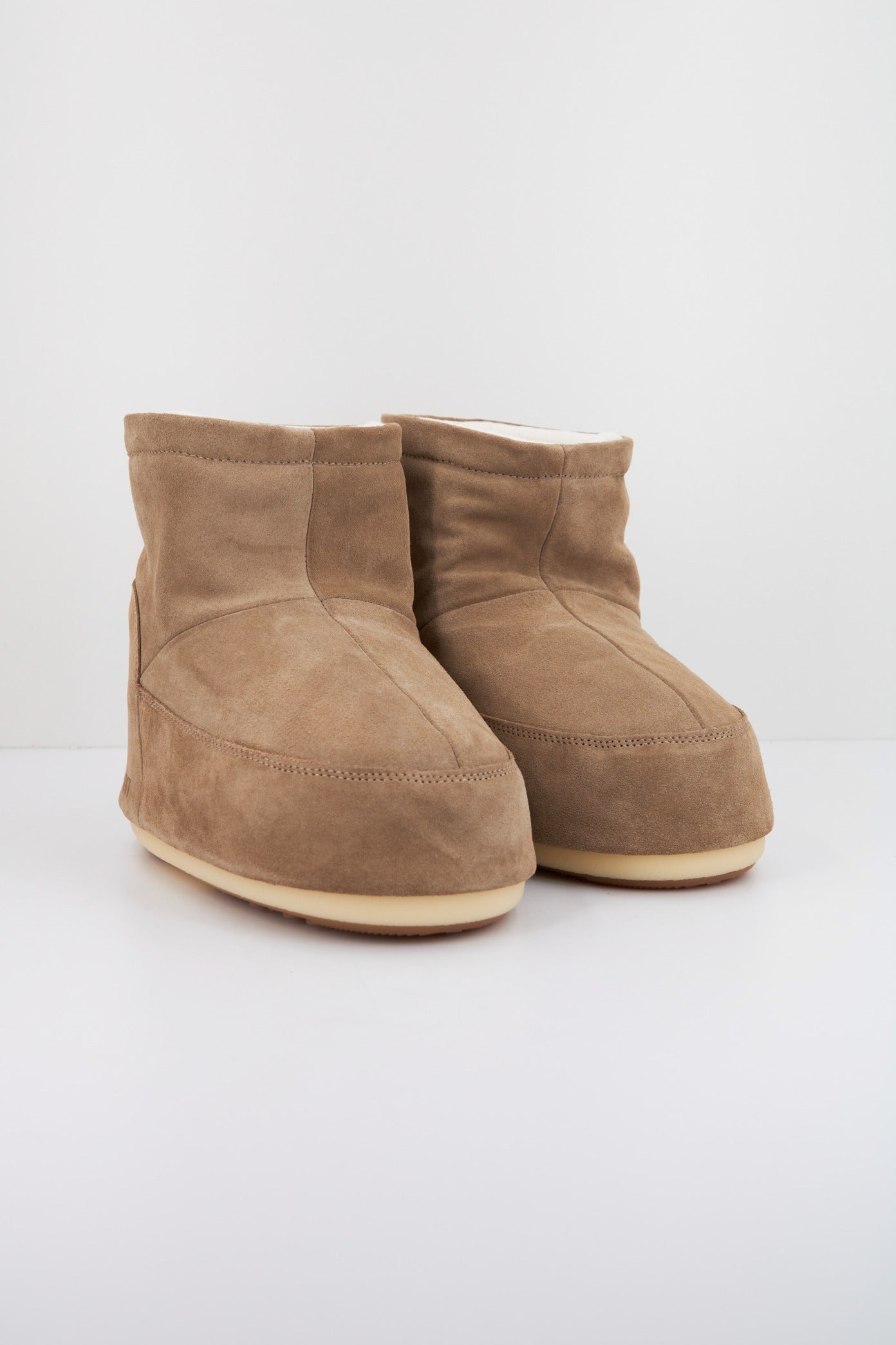 MOON BOOT MB ICON LOW NOLACE SUE en color MARRON (2)