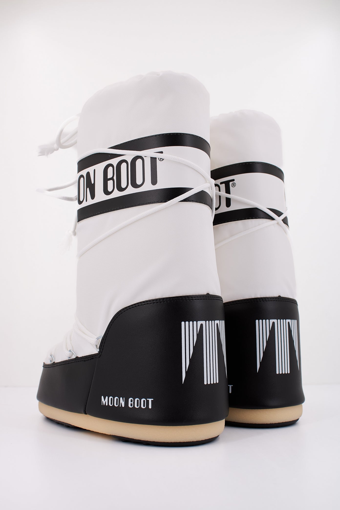 MOON BOOT MB ICON NYLON en color BLANCO (4)