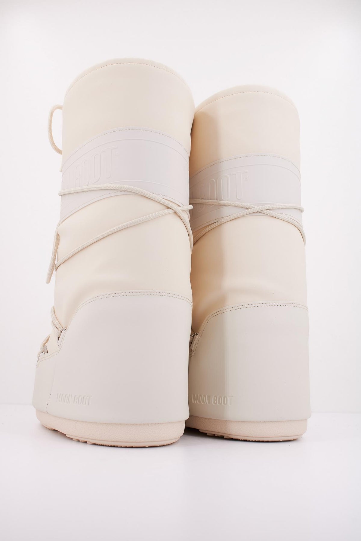 MOON BOOT ICON RUBBER en color BLANCO (4)