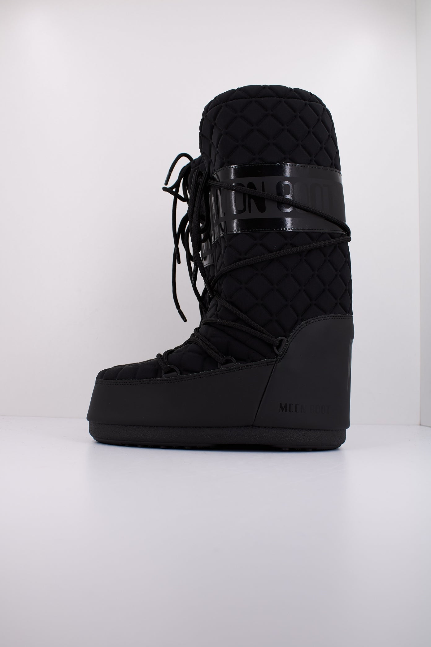 MOON BOOT MB ICON QUILT en color NEGRO (1)