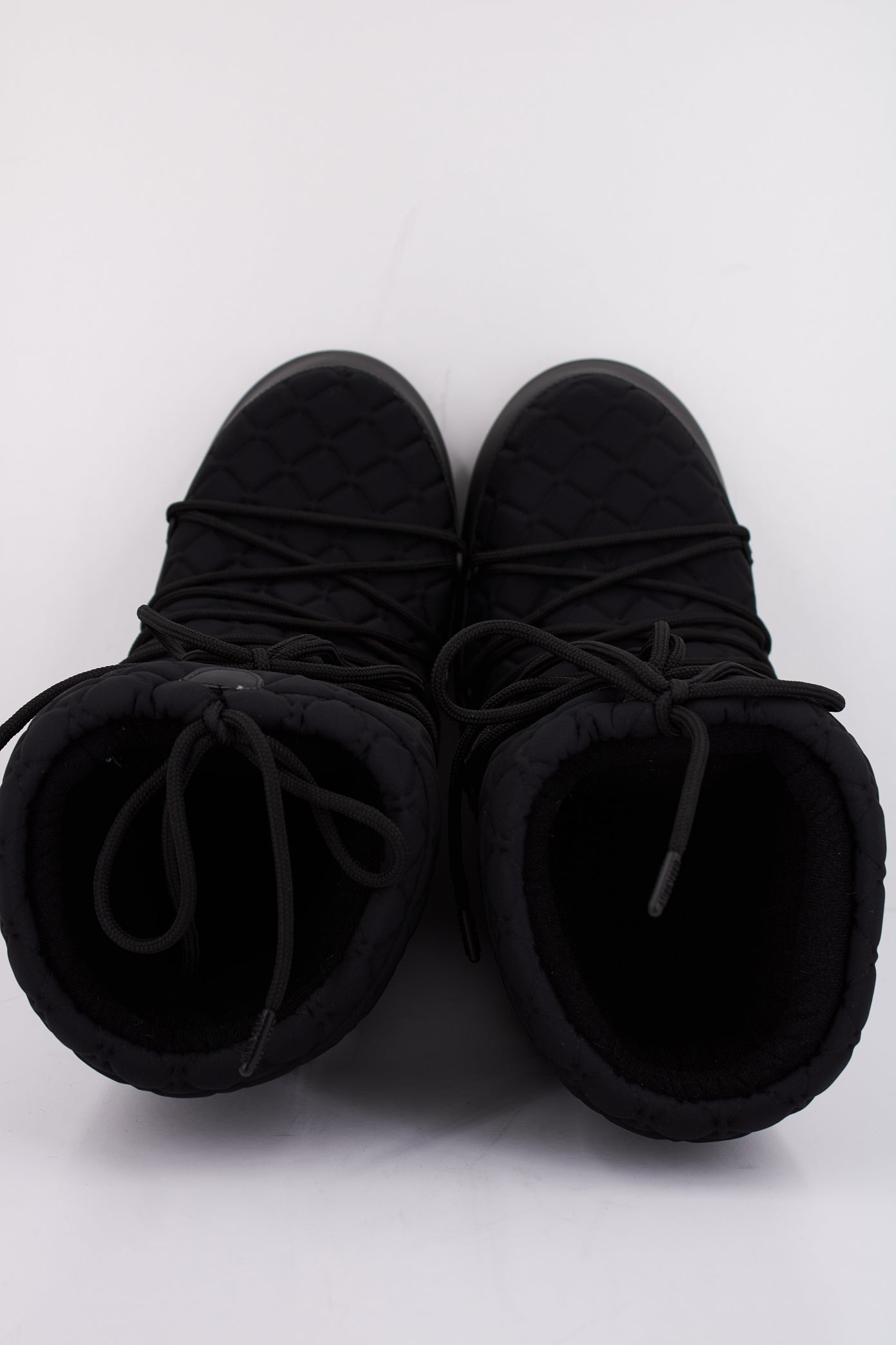 MOON BOOT MB ICON QUILT en color NEGRO (3)
