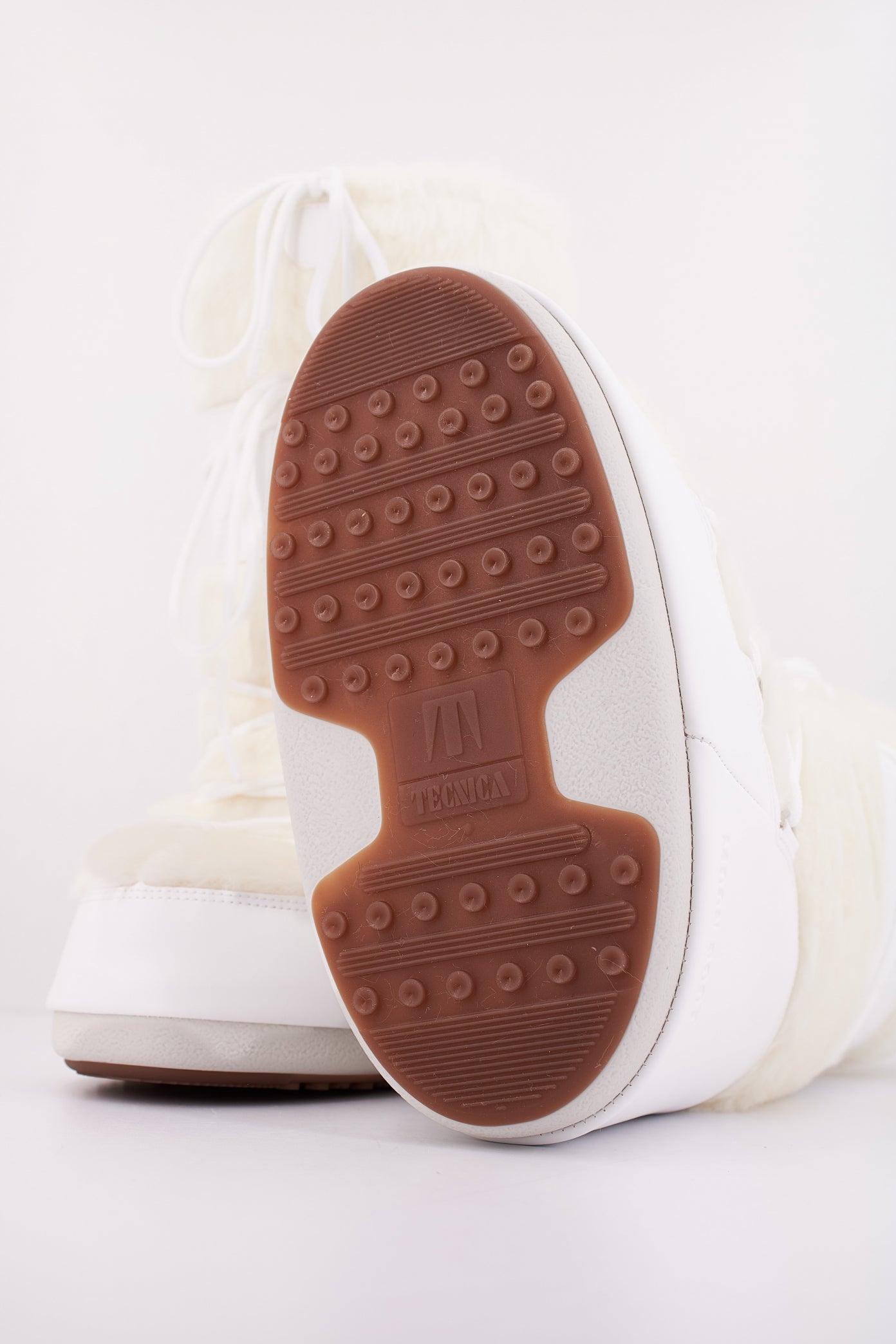 MOON BOOT MB ICON FAUX en color BLANCO (5)
