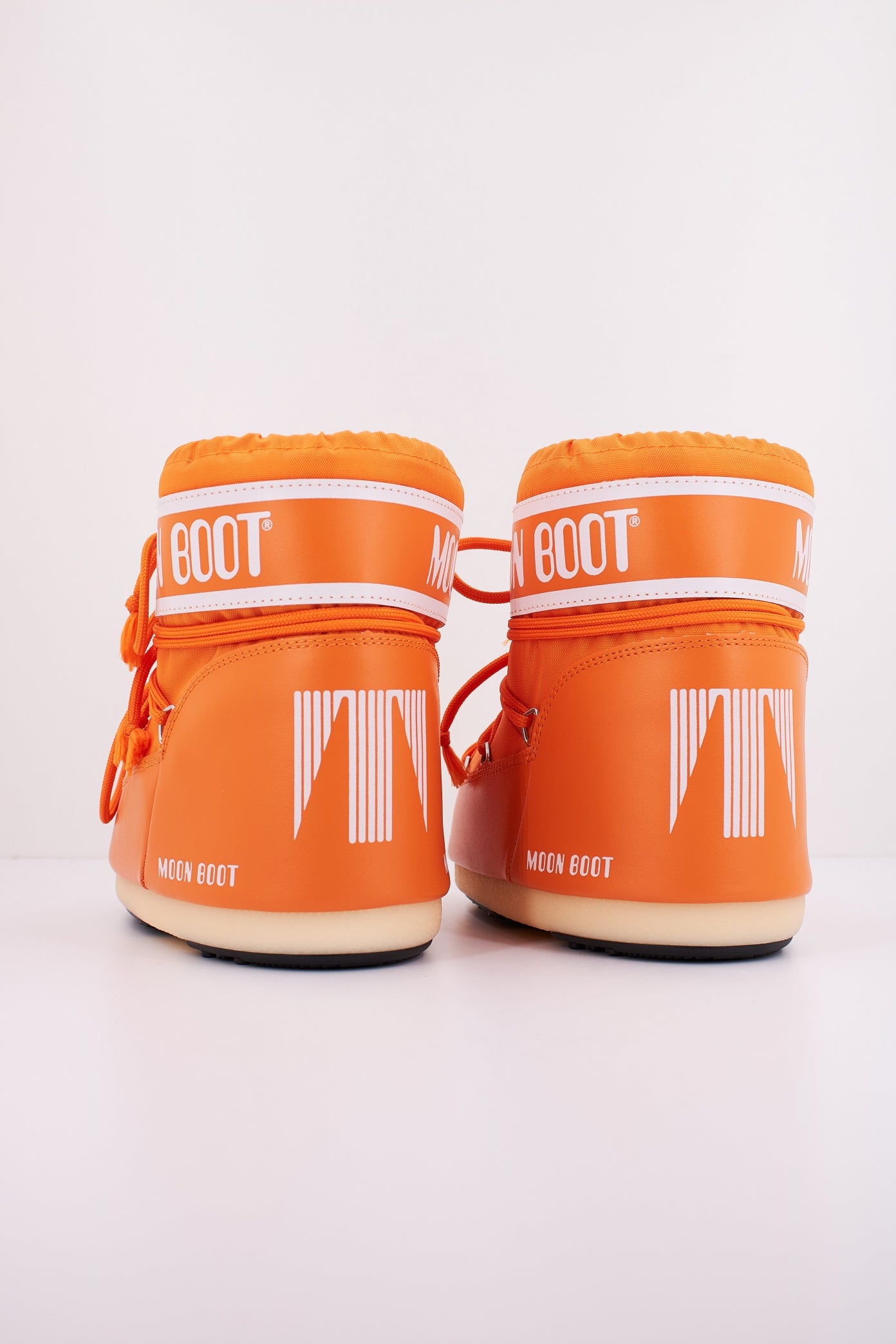 MOON BOOT MB ICON LOW NY en color NARANJA (4)