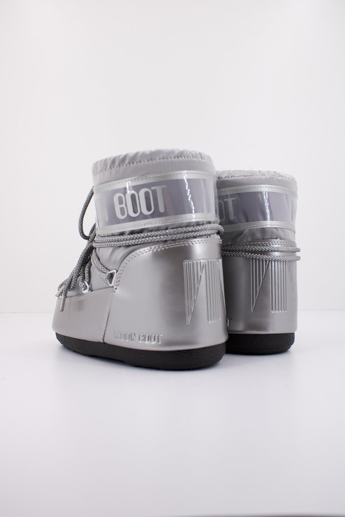 MOON BOOT ICON LOW GLANCE K en color PLATA (4)