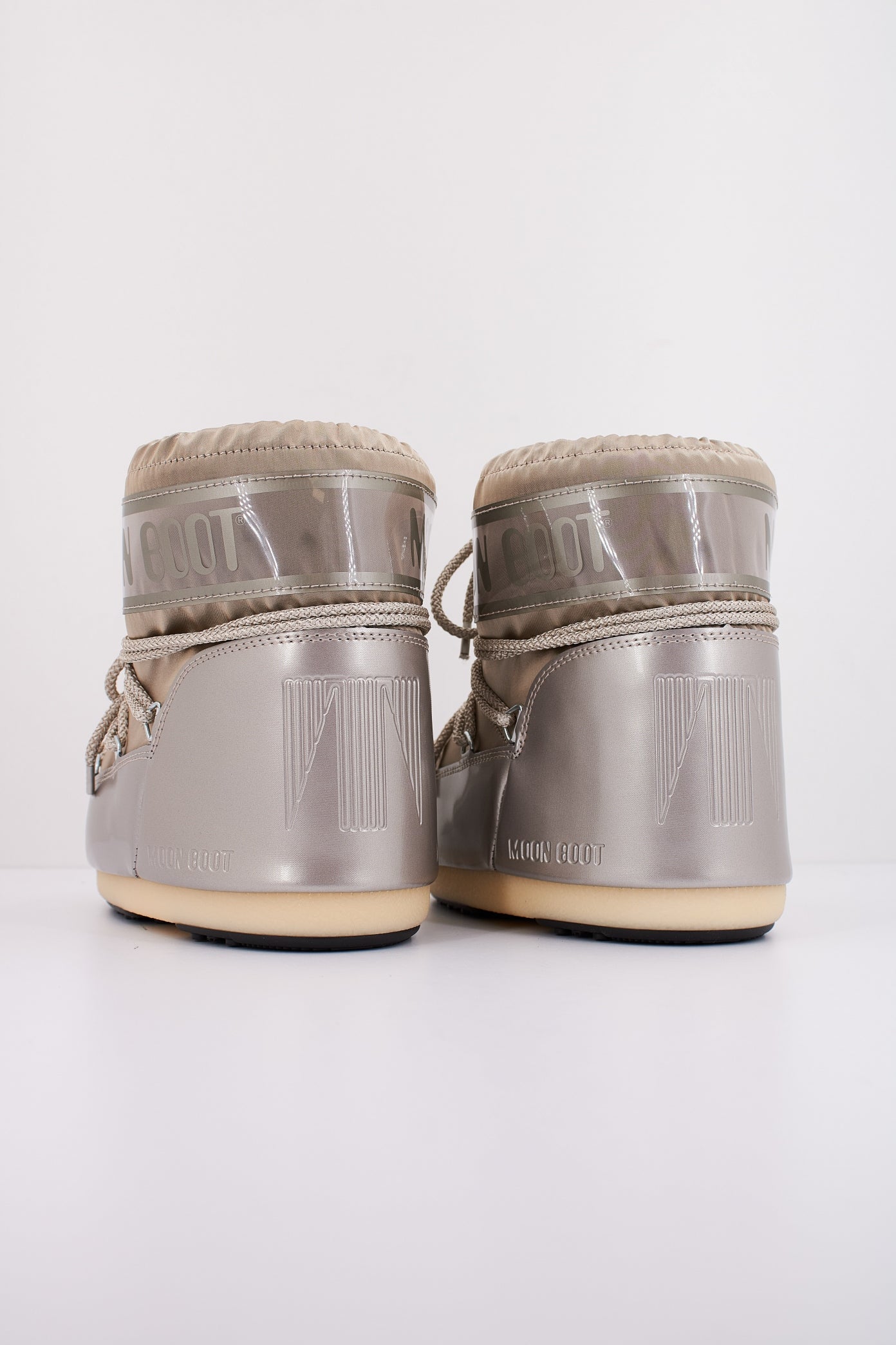 MOON BOOT MB ICON LOW GLAN en color BRONCE (4)